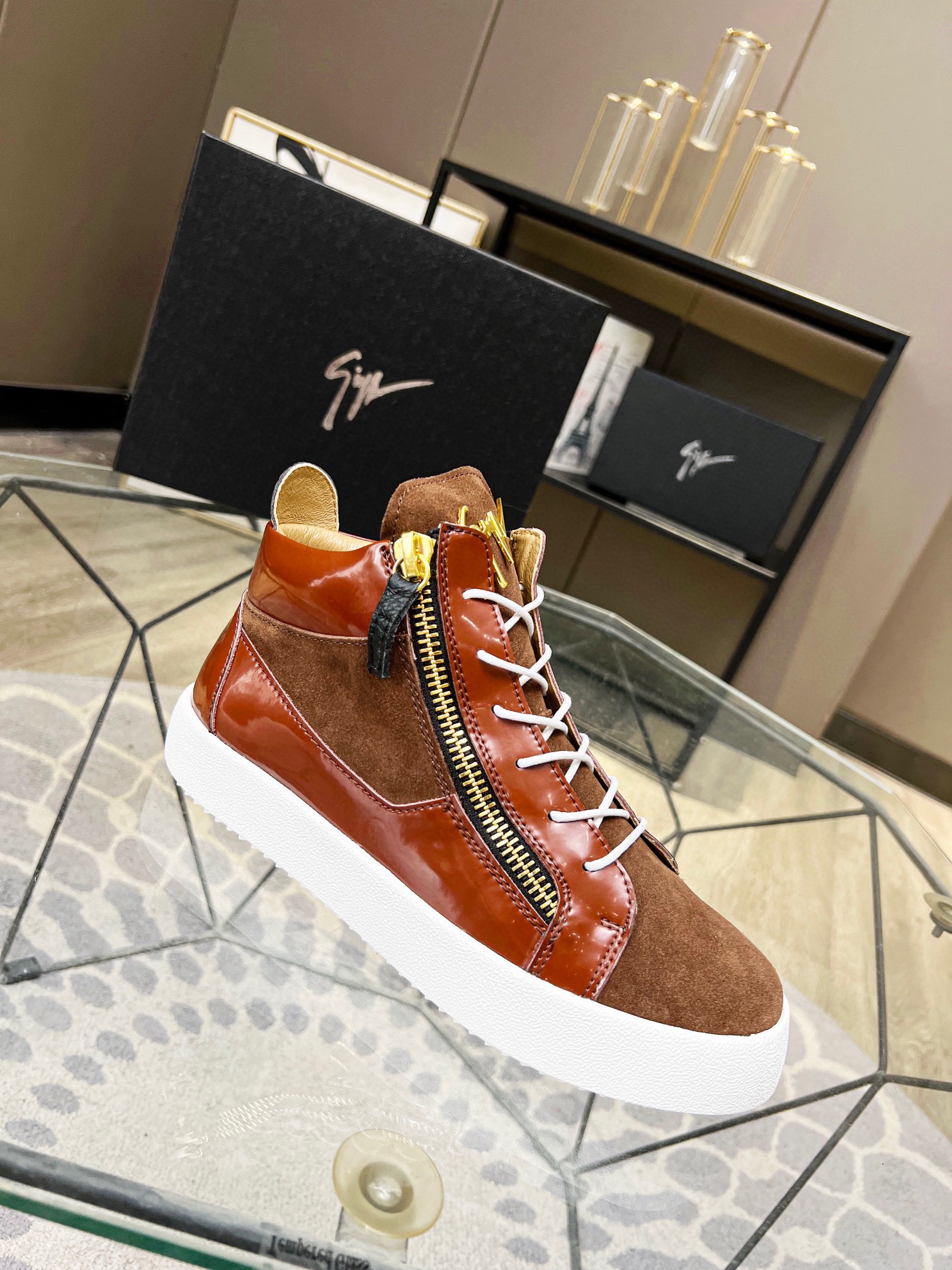 、，（）1:1（1:1）Giuseppe Zanotti1:1，． ¡Giuseppe Zanotti, de moda y único, zapatos de los hombres casuale