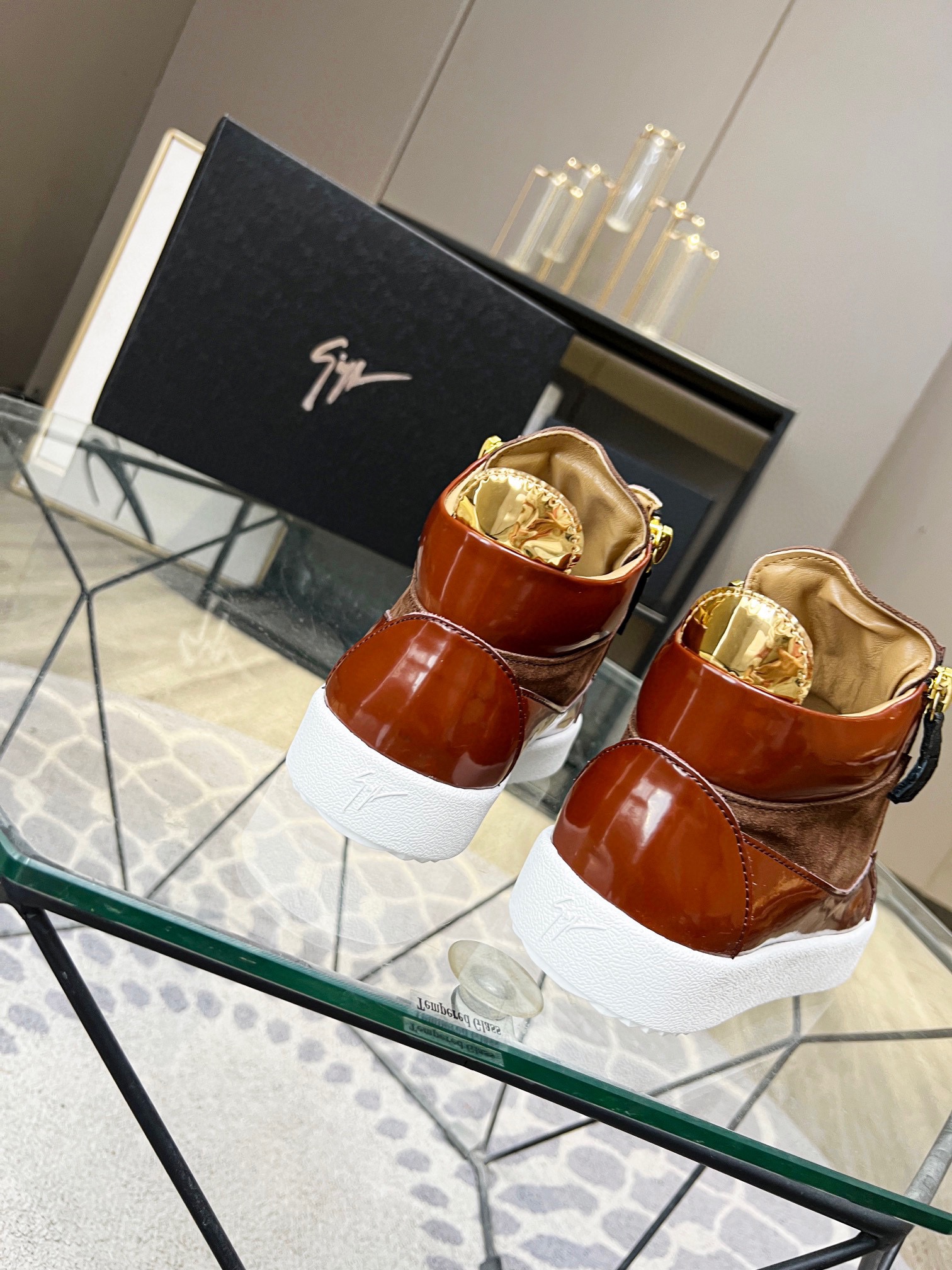、，（）1:1（1:1）Giuseppe Zanotti1:1，． ¡Giuseppe Zanotti, de moda y único, zapatos de los hombres casuale