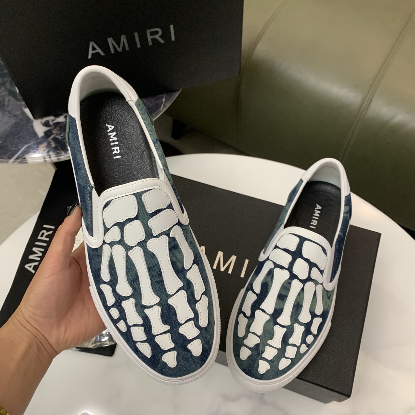 Amiri Men's Bone Design Leather Slip-On Sneakers 7 i1744094383007 3094 0 5