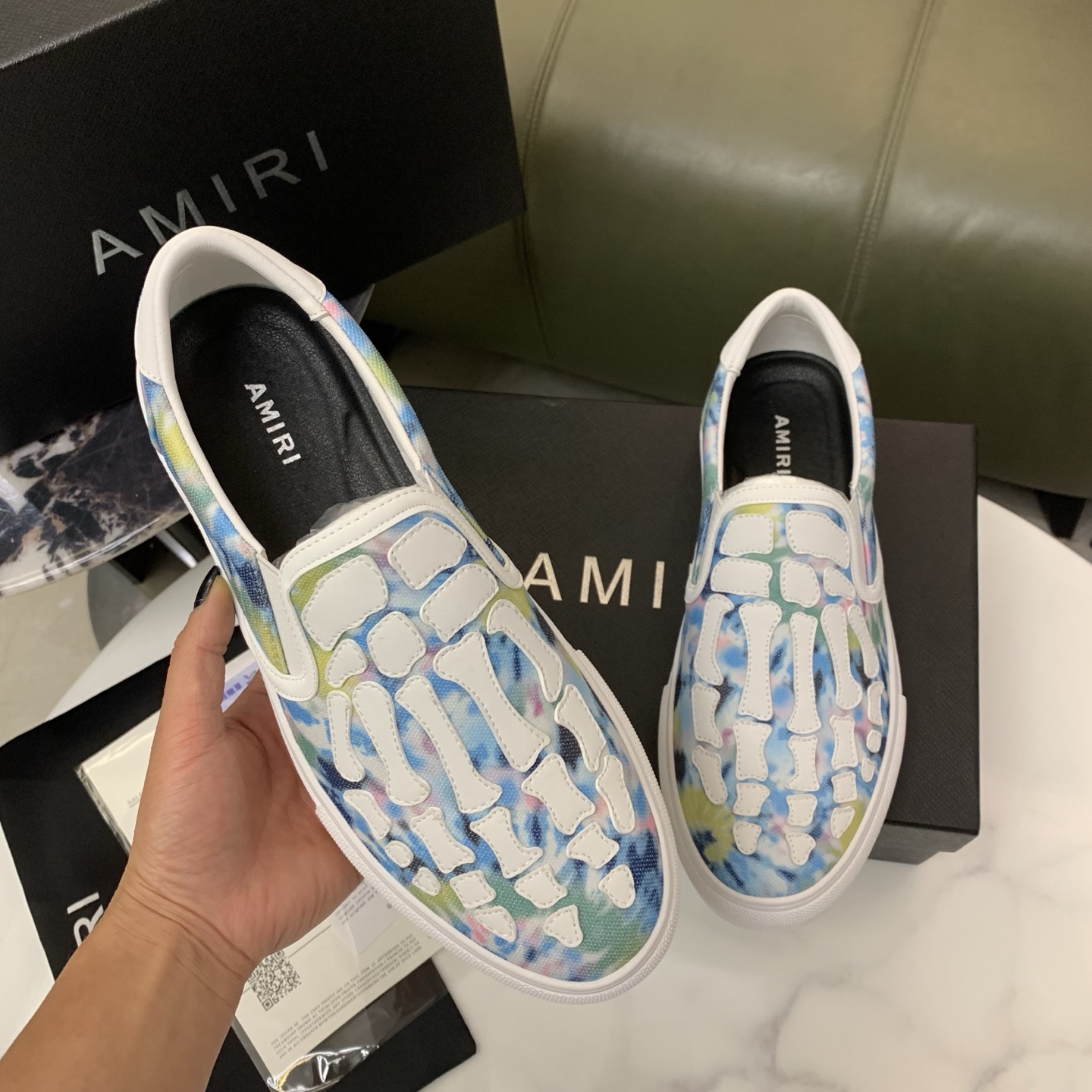 AMIRI Men's Bone Design Leather Slip-On Sneakers, Fashionable and Comfortable 6 i1744094416334 2770 0 4