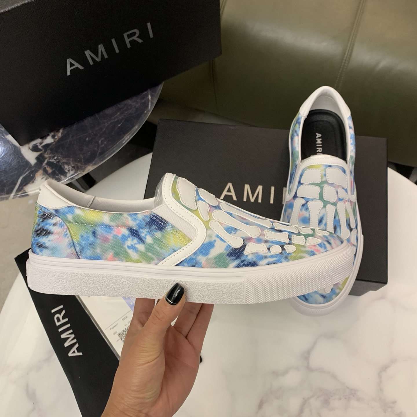 AMIRI Men's Bone Design Leather Slip-On Sneakers, Fashionable and Comfortable 8 i1744094418946 5969 0 6