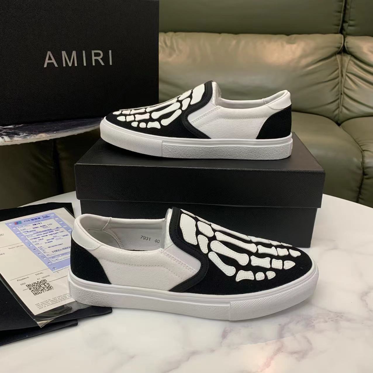 AMIRI Men's Bone Design Leather Slip-On Loafers, Fashionable and Breathable 9 i1744095048265 2956 0 7