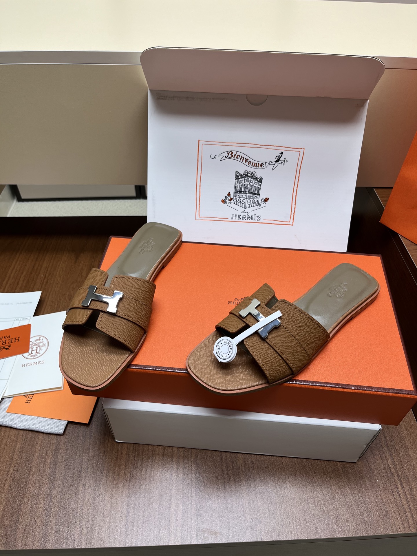 Hermes Slides