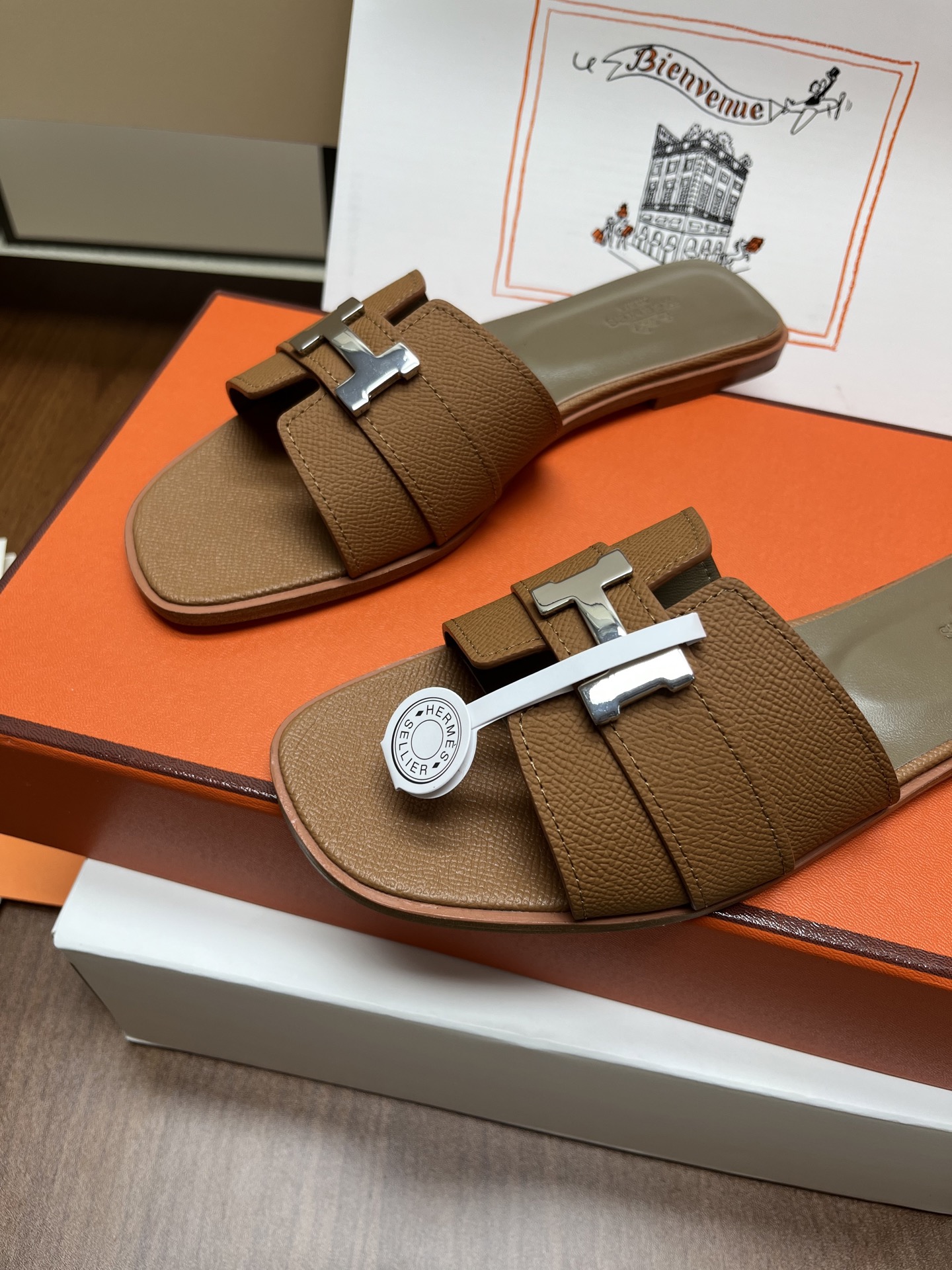 Hermes Slides