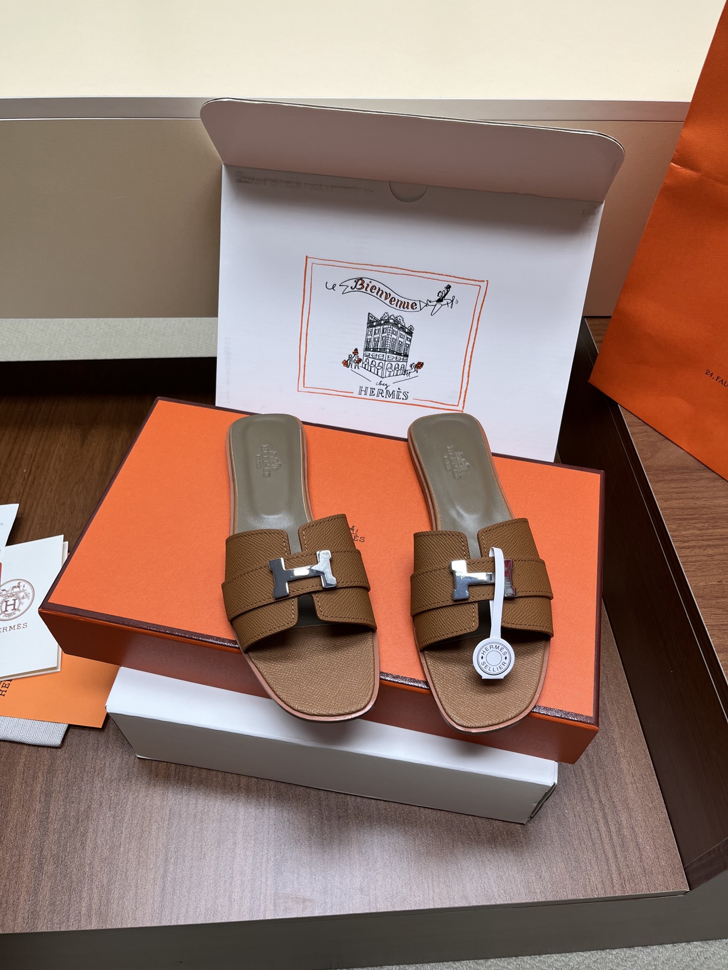 Hermes Slides