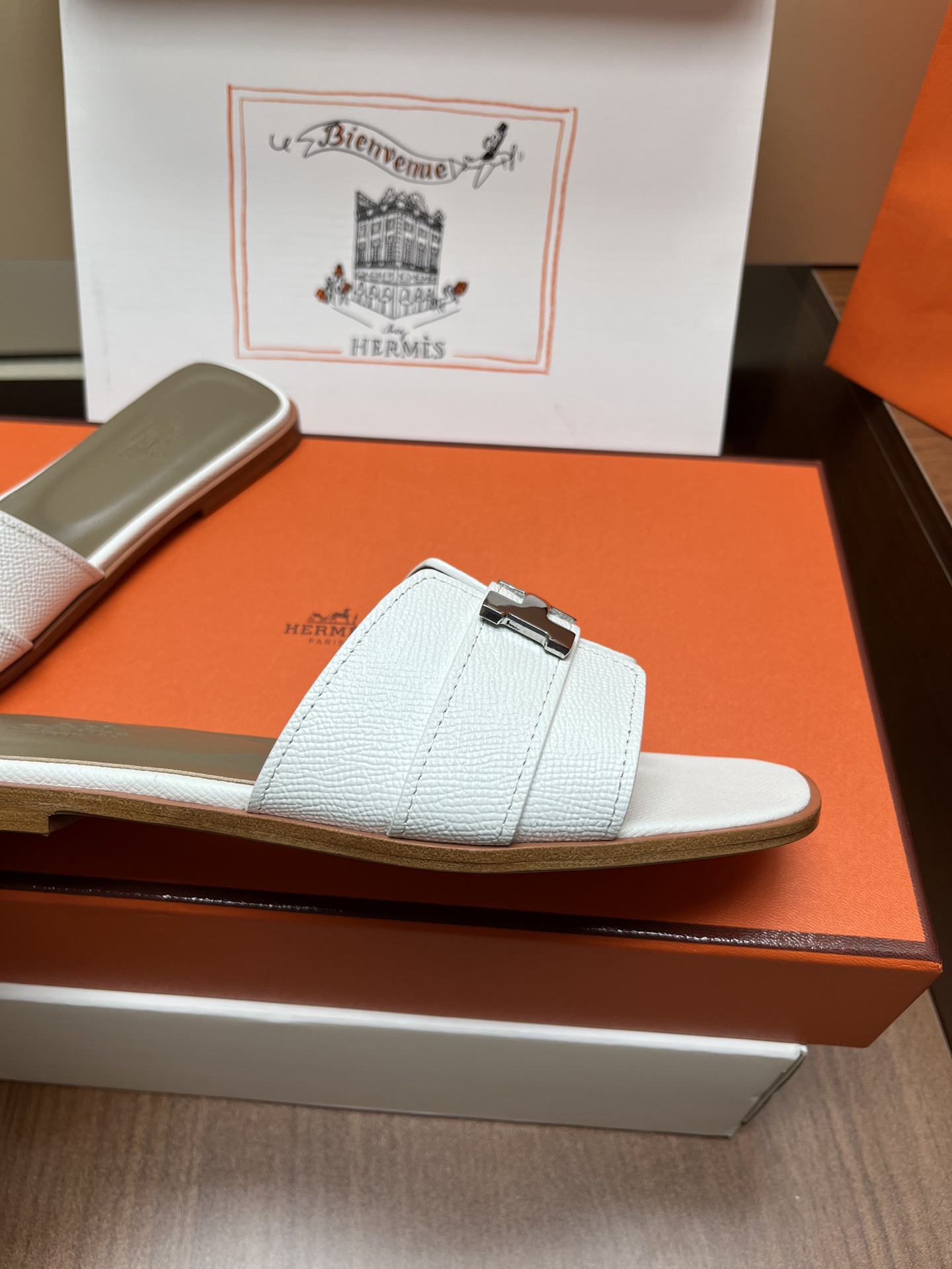 Hermes Slides