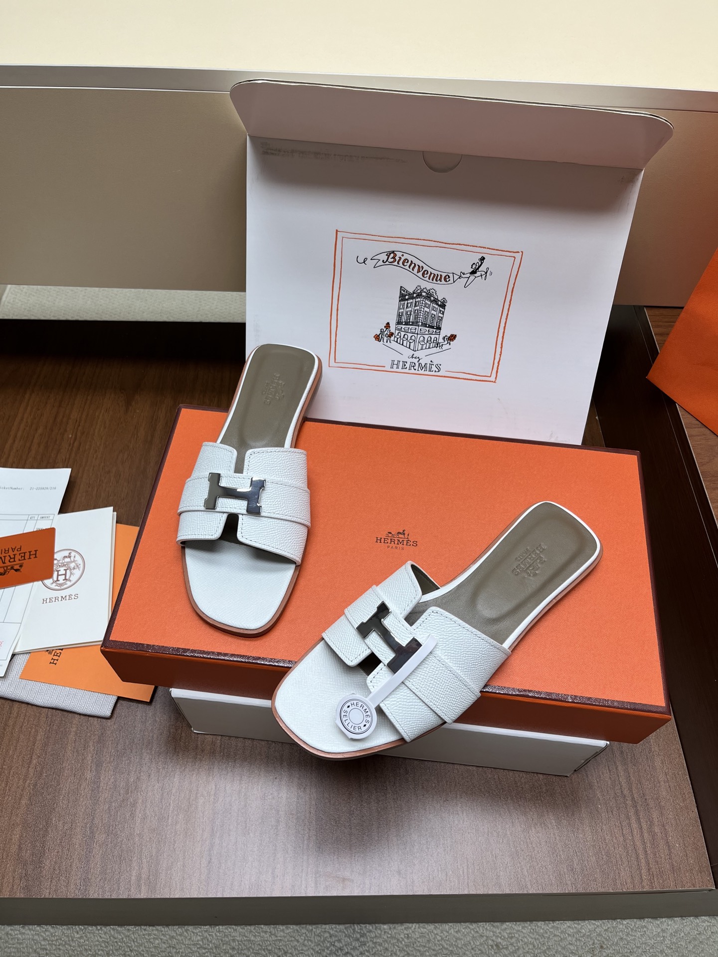 Hermes Slides