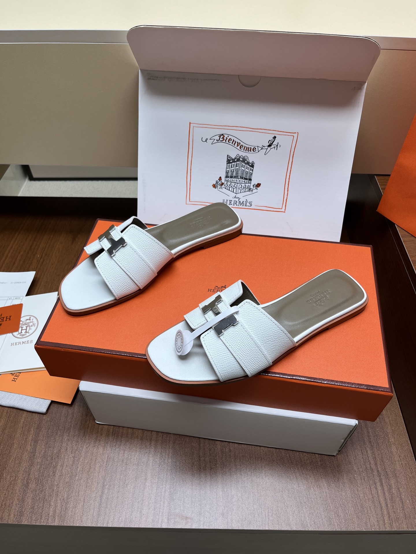 Hermes Slides
