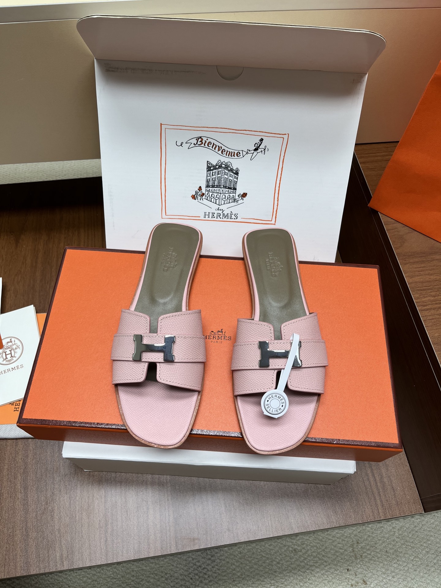 Hermes Slides