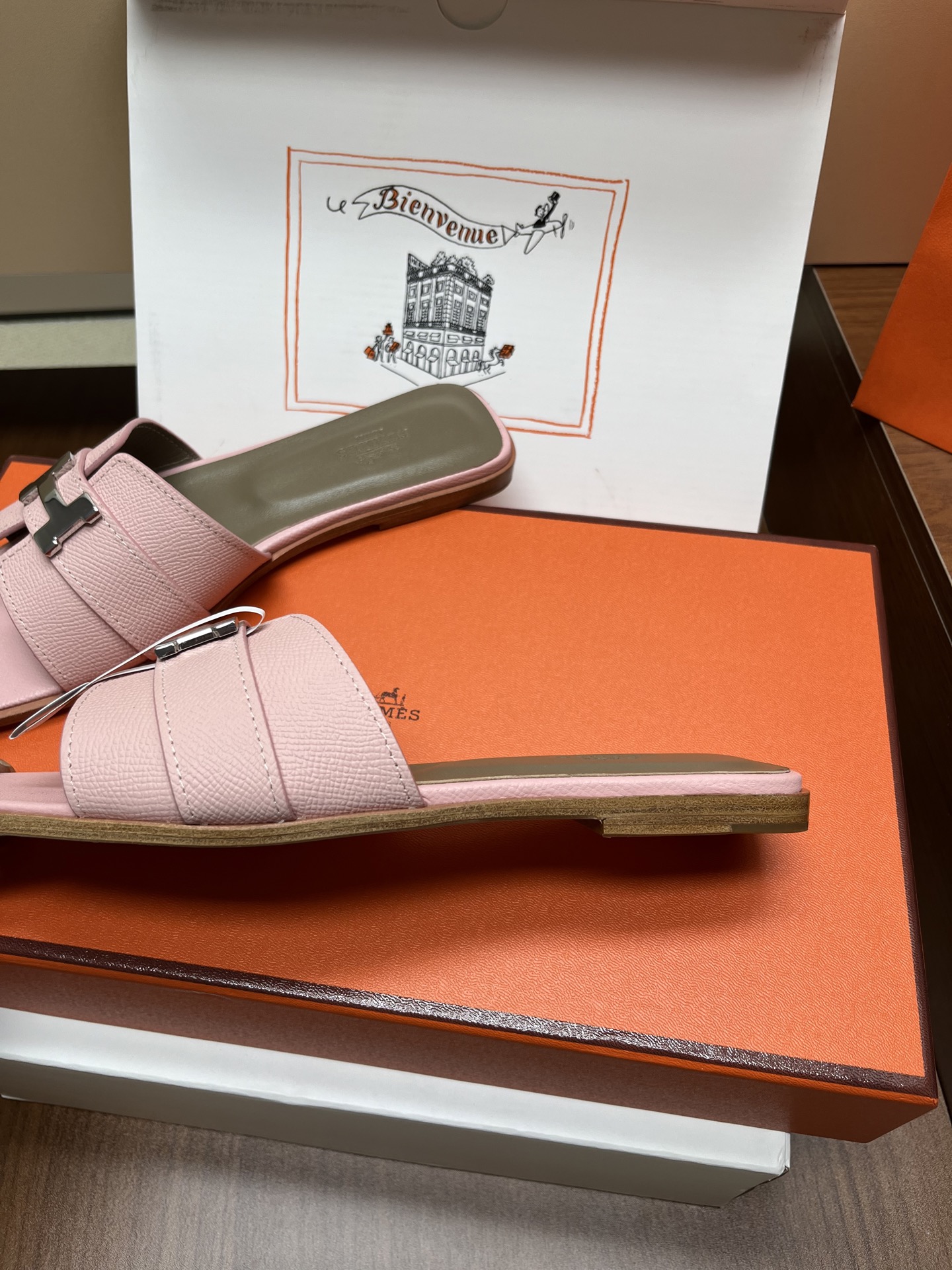 Hermes Slides