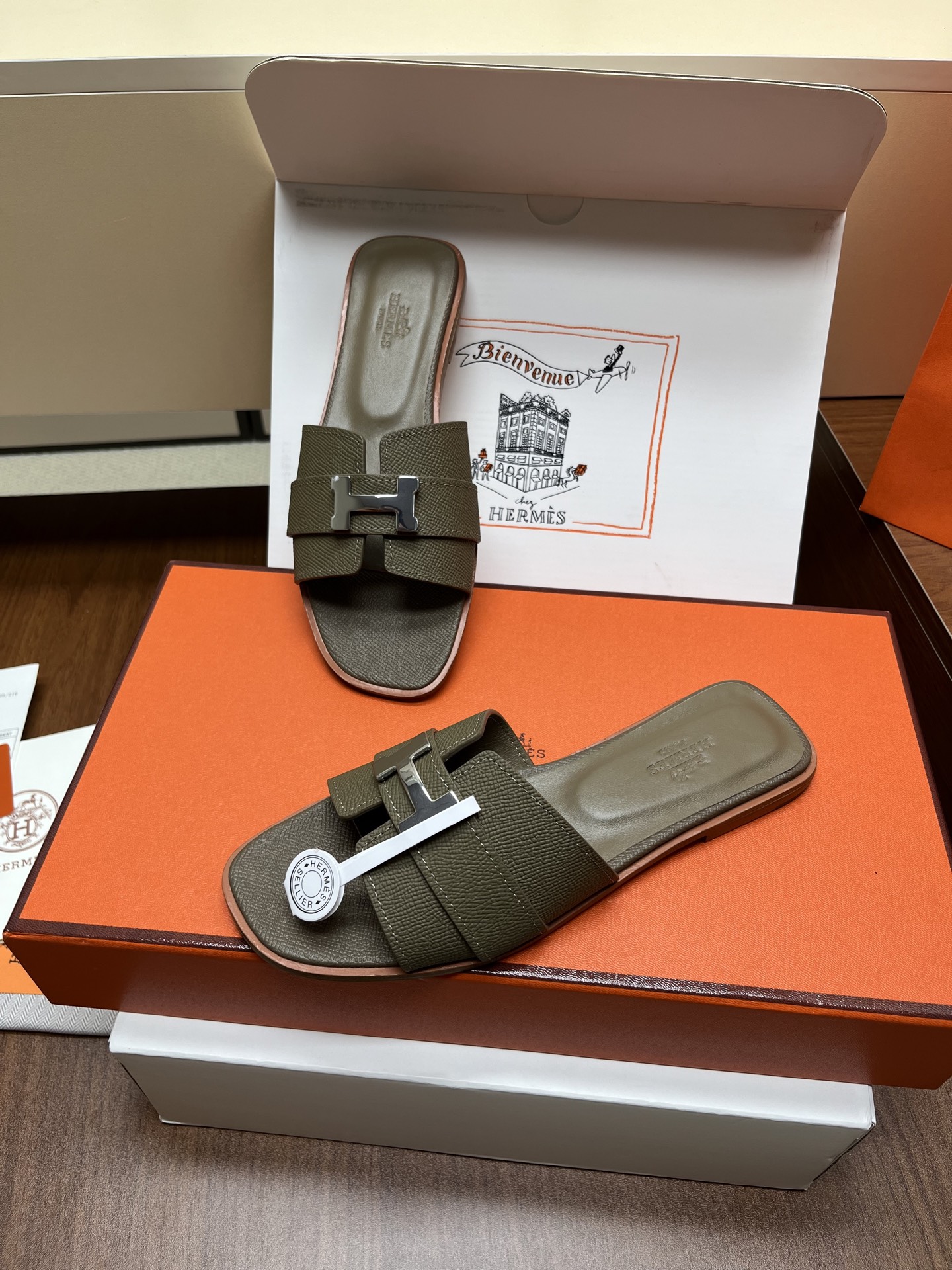 Hermes Slides