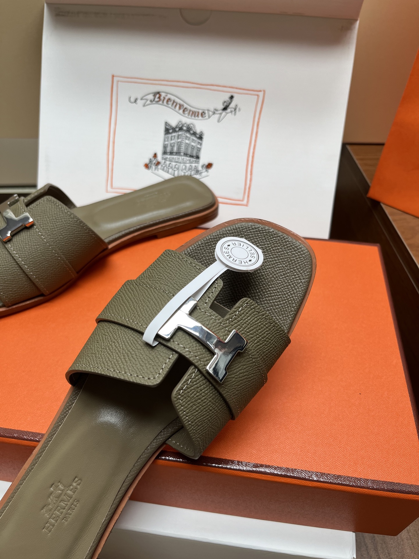 Hermes Slides