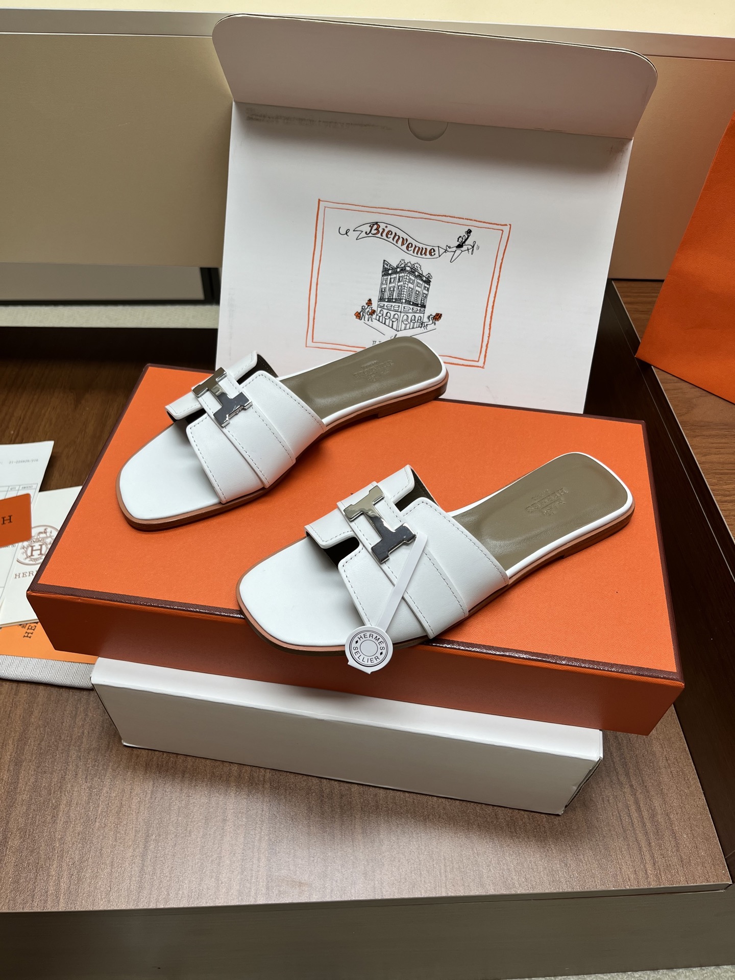 Hermes Slides