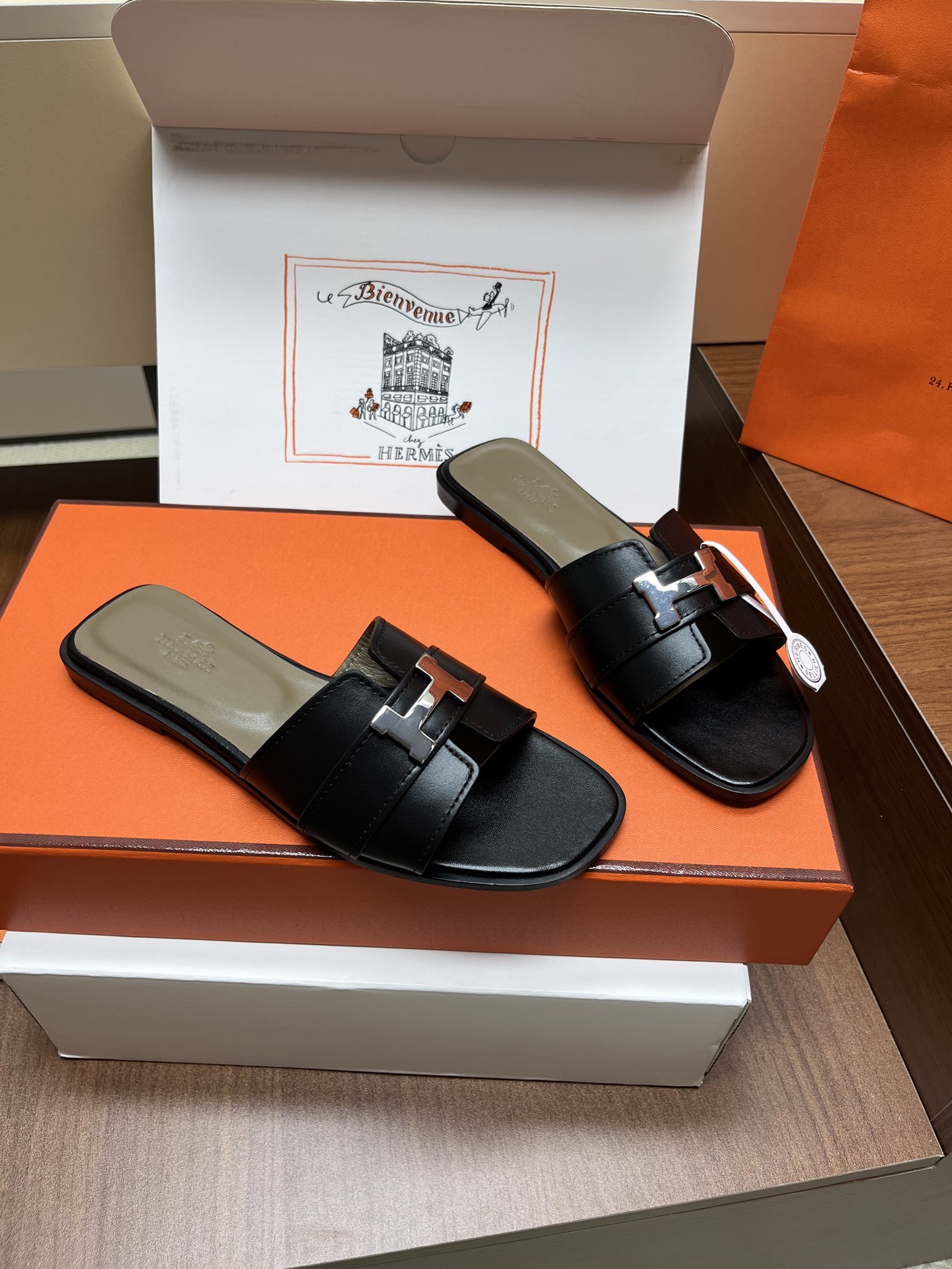 Hermes Slides