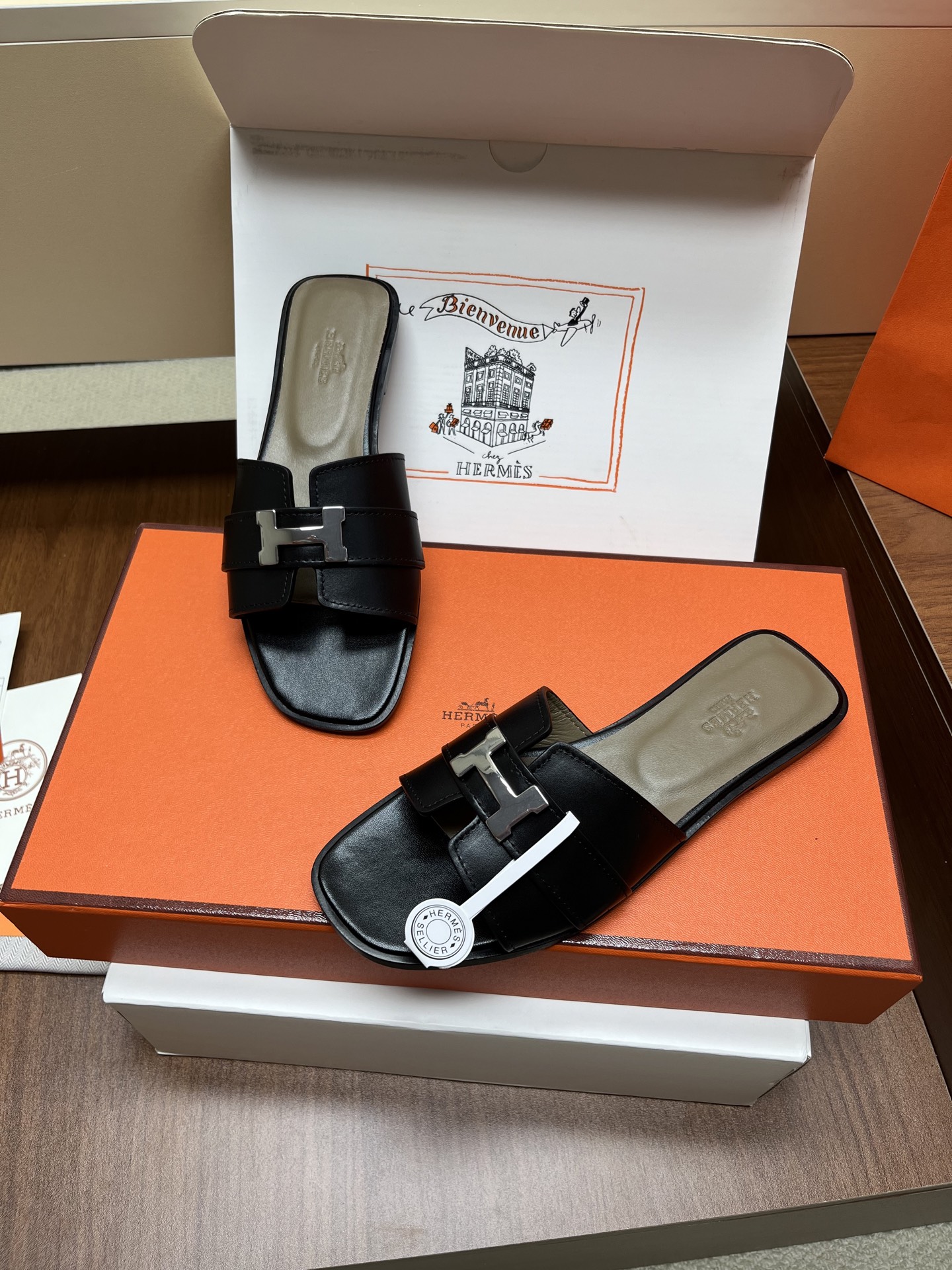 Hermes Slides