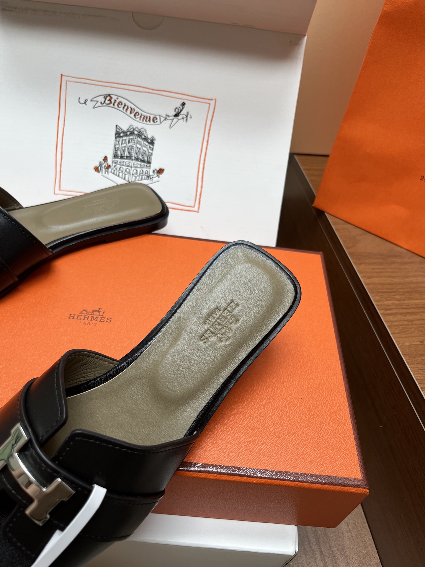 Hermes Slides