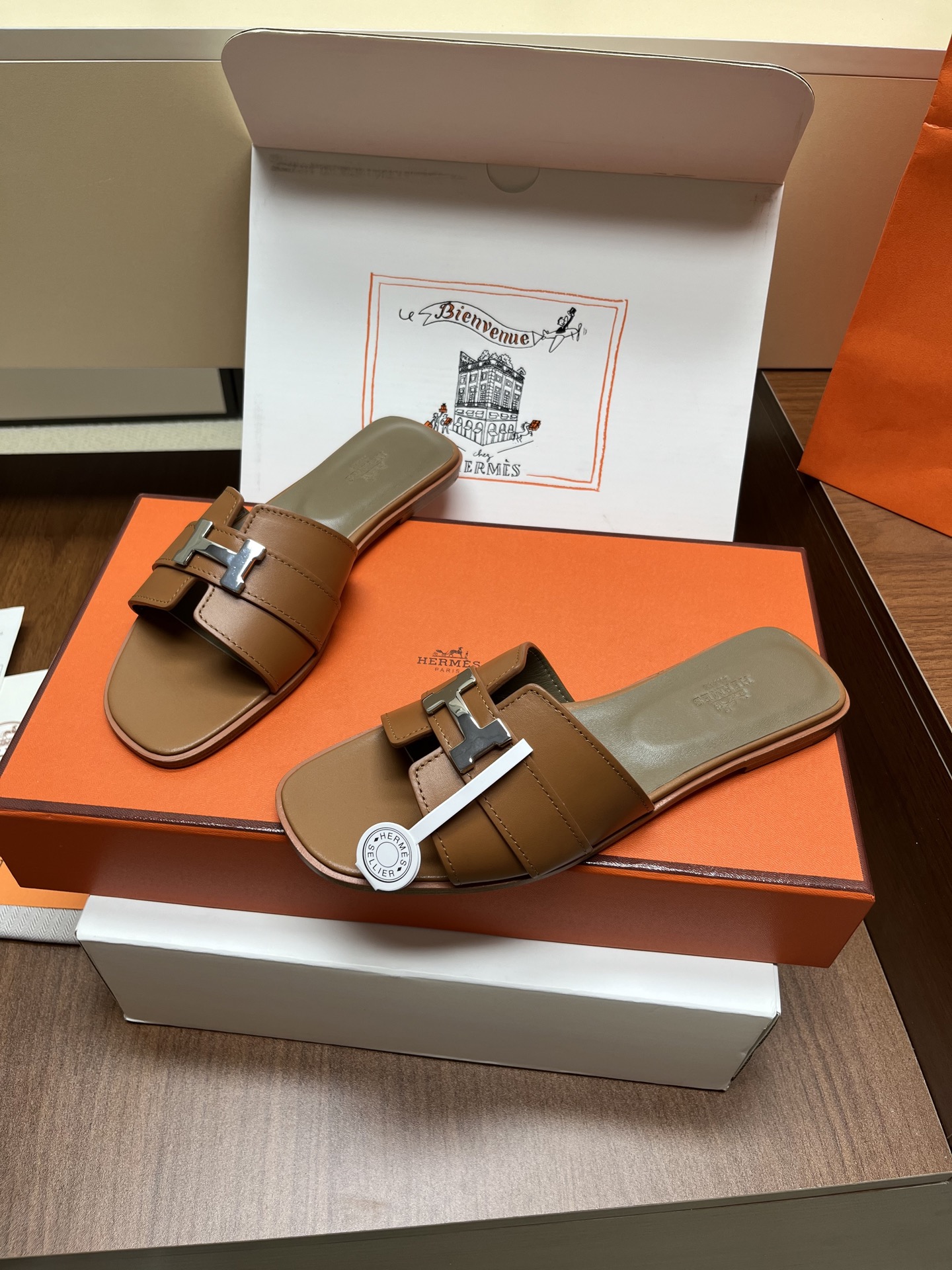 Hermes Slides