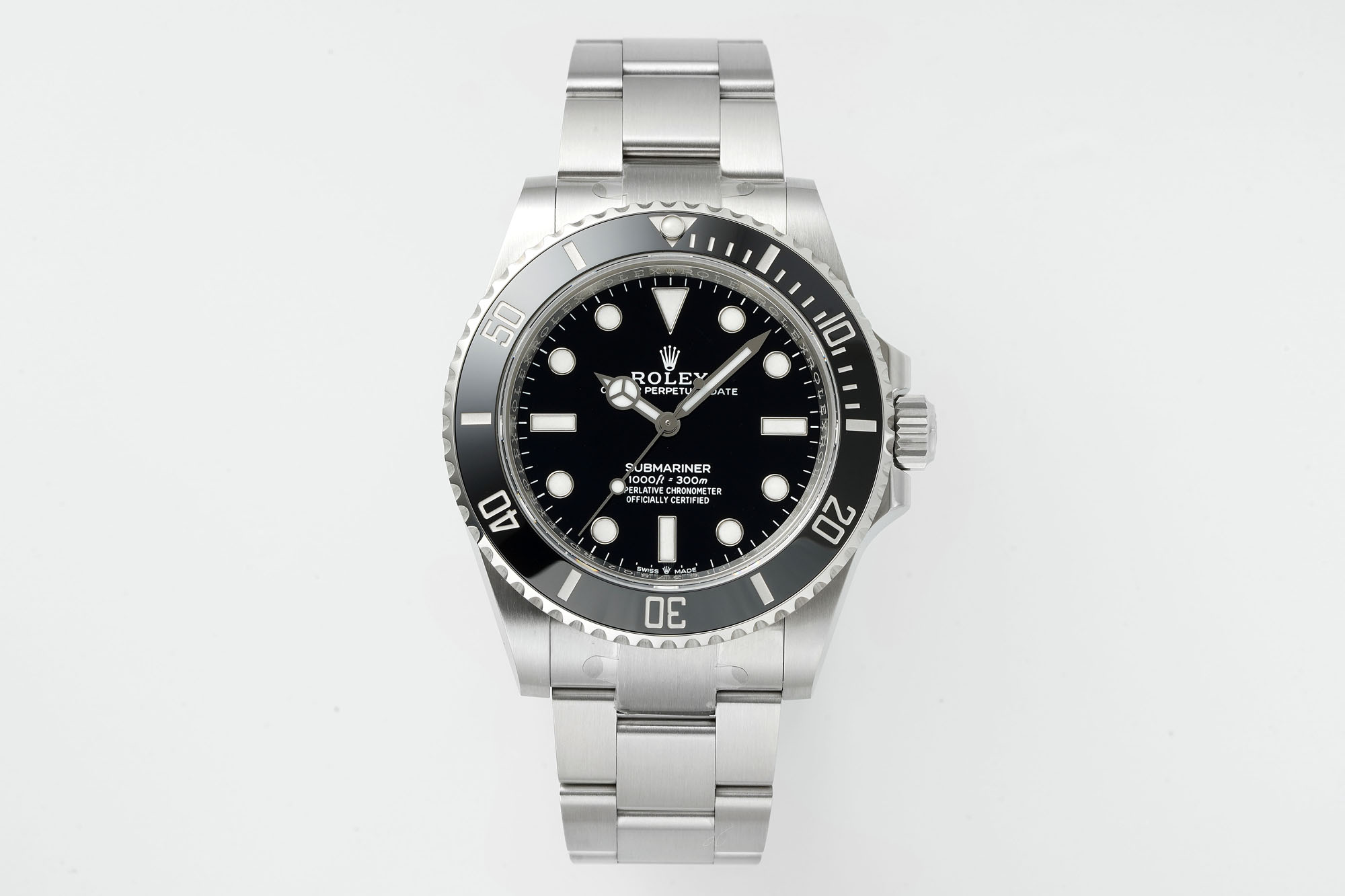 NO:946378,RICH (RF) Rolex Submariner No-Date MK2 V2 Edition Movement otions available: Regulator arm (decorated) vs. Free-srung balance! 1: Genuine-Interchangeable Bezel Assembly The bezel assembly (including the ceramic insert and stainless steel bezel ring) on this No-Date Submariner can be directly swaed with genuine arts as a 1:1 relacement. If your genuine bezel is damaged, our art is a flawless lug-and-lay solution. 2:Direct Genuine Dial Relacement If your genuine dial is damaged, RF has you covered. Our dial fits directly into genuine cases because the outer edge features a recise CNC-milled recess, erfectly matching genuine tolerances. Additionally, the engravings and textures on the back of the dial match the gen 1:1. (Further subtle details are best exerienced in hand.) 3:Refined Hands & Lume The luminous material on the hands is recessed correctly to mirror gen secs. All metal edges feature cris beveling with high-olish side finishing. 4:Crown Logo recision When viewed under high magnification, the area around the 'matchsticks' on the crown logo is comletely smooth and flat on the RF edition, whereas genuine crowns exhibit slight structural natural texture. 5:Crystal & Cyclos Quality The crystal magnification and anti-reflective (AR) coating color match the genuine iece flawlessly, offering crystal-clear transarency. Stay tuned for more ucoming releases from RF!,,off white,chanel,stuart weitzman19860909RICH (RF) Rolex Submariner No-Date MK2 V2 Edition Movement otions available: Regulator arm (decorated) vs. Free-srung balance! 1: Genuine-Interchangeable Bezel Assembly The bezel assembly (including the ceramic insert and stainless steel bezel ring) on this No-Date Submariner can be directly swaed with genuine arts as a 1:1 relacement. If your genuine bezel is damaged, our art is a flawless lug-and-lay solution. 2:Direct Genuine Dial Relacement If your genuine dial is damaged, RF has you covered. Our dial fits directly into genuine cases because the outer edge features a recise CNC-milled recess, erfectly matching genuine tolerances. Additionally, the engravings and textures on the back of the dial match the gen 1:1. (Further subtle details are best exerienced in hand.) 3:Refined Hands & Lume The luminous material on the hands is recessed correctly to mirror gen secs. All metal edges feature cris beveling with high-olish side finishing. 4:Crown Logo recision When viewed under high magnification, the area around the 'matchsticks' on the crown logo is comletely smooth and flat on the RF edition, whereas genuine crowns exhibit slight structural natural texture. 5:Crystal & Cyclos Quality The crystal magnification and anti-reflective (AR) coating color match the genuine iece flawlessly, offering crystal-clear transarency. Stay tuned for more ucoming releases from RF!,,off white,chanel,stuart weitzman,Watch