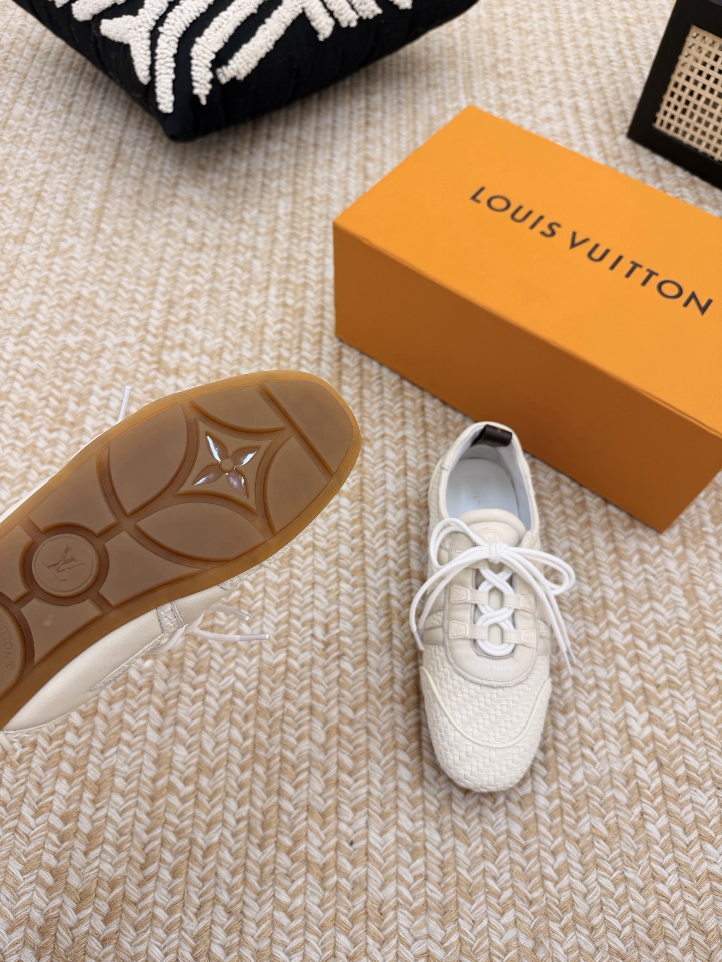 Louis Vuitton Sneakers