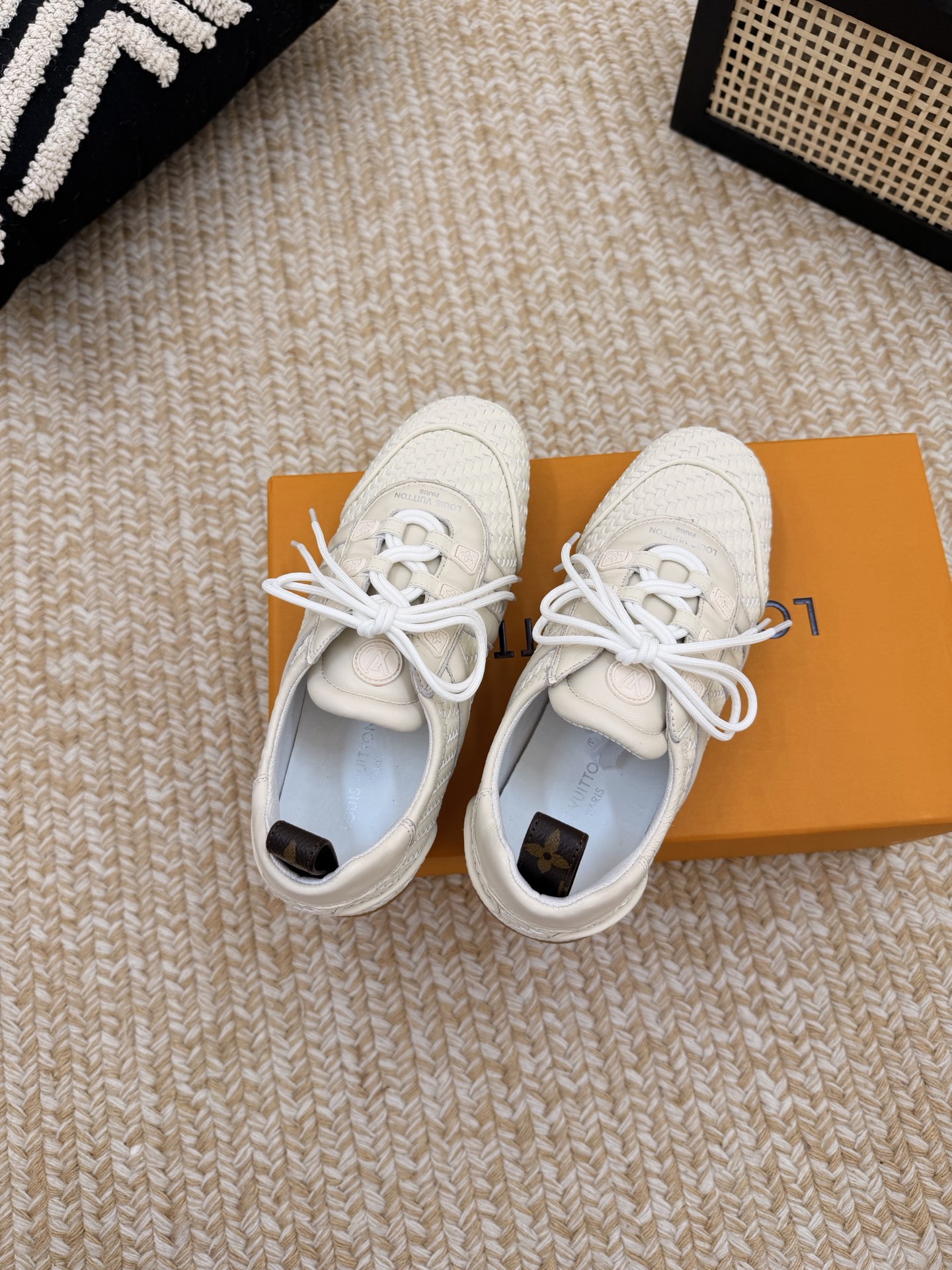 Louis Vuitton Sneakers