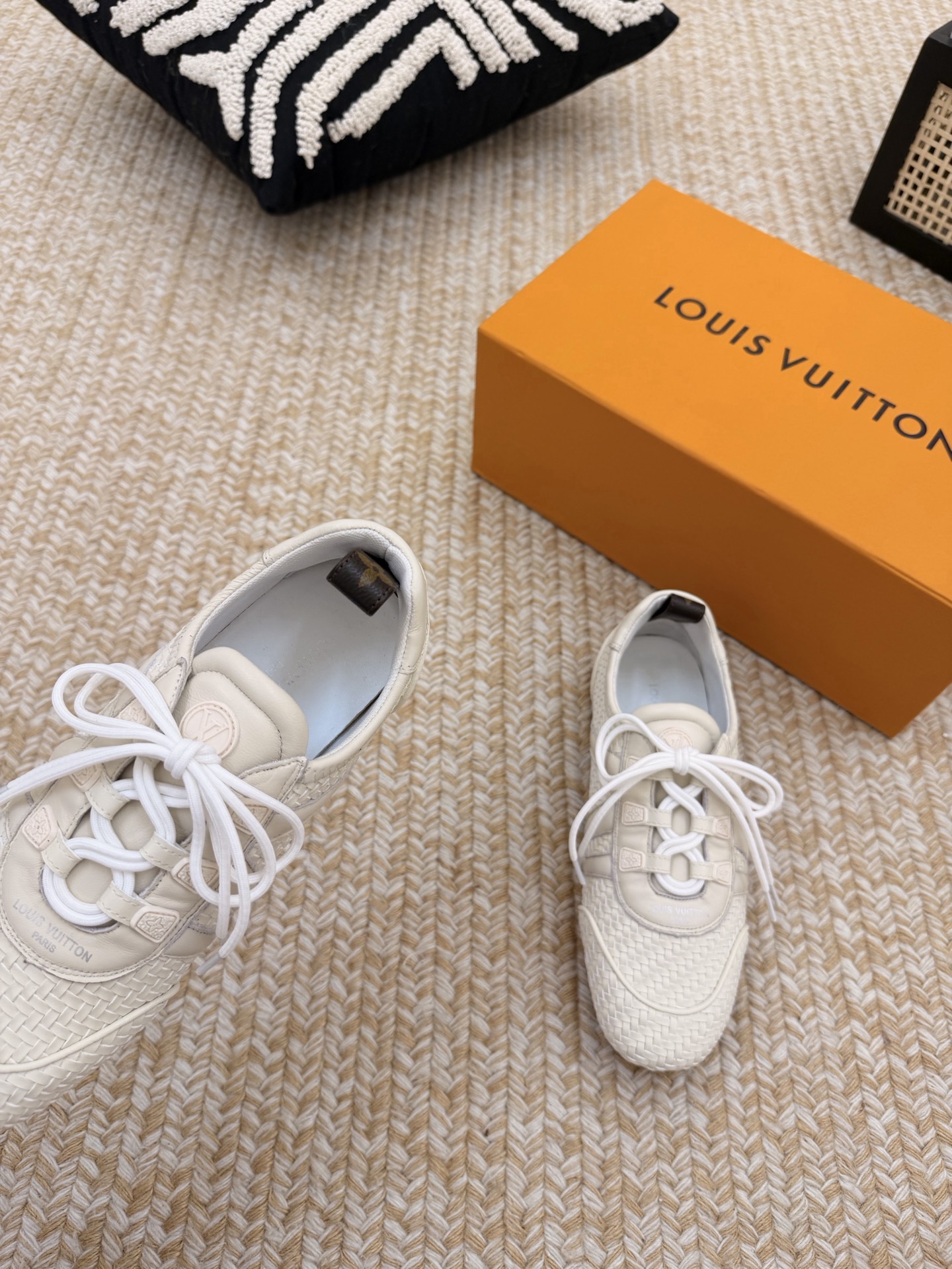 Louis Vuitton Sneakers