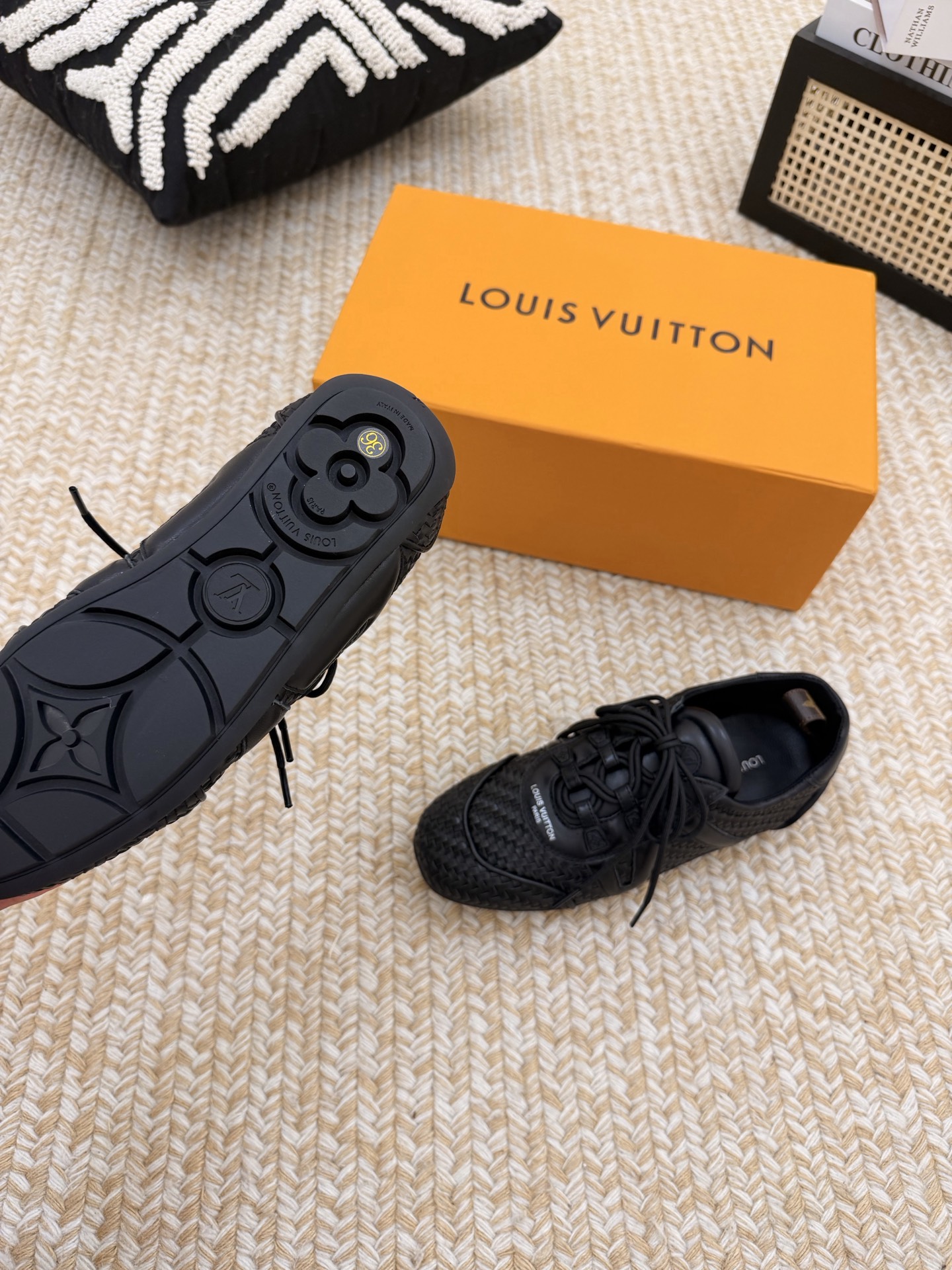 Louis Vuitton Sneakers