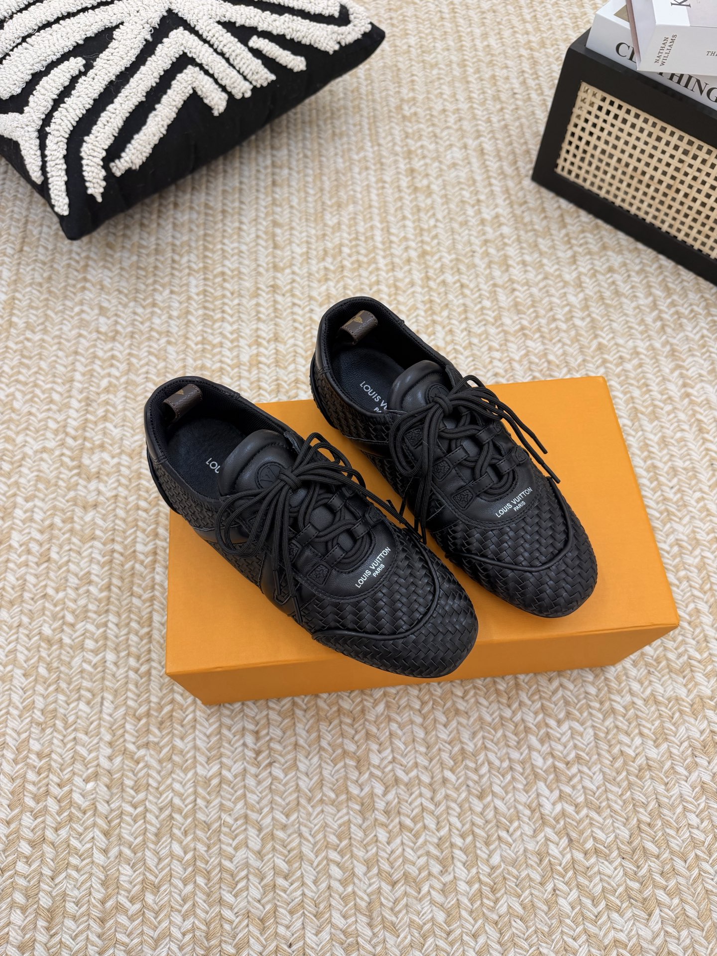 Louis Vuitton Sneakers