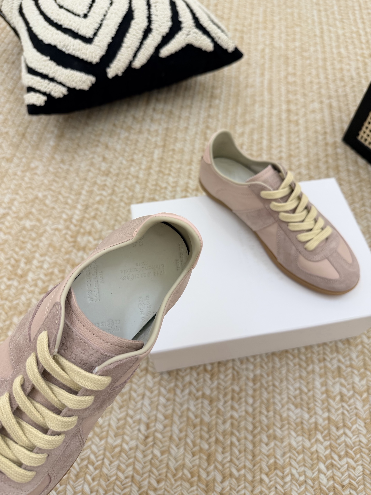 Designer Women Shoes