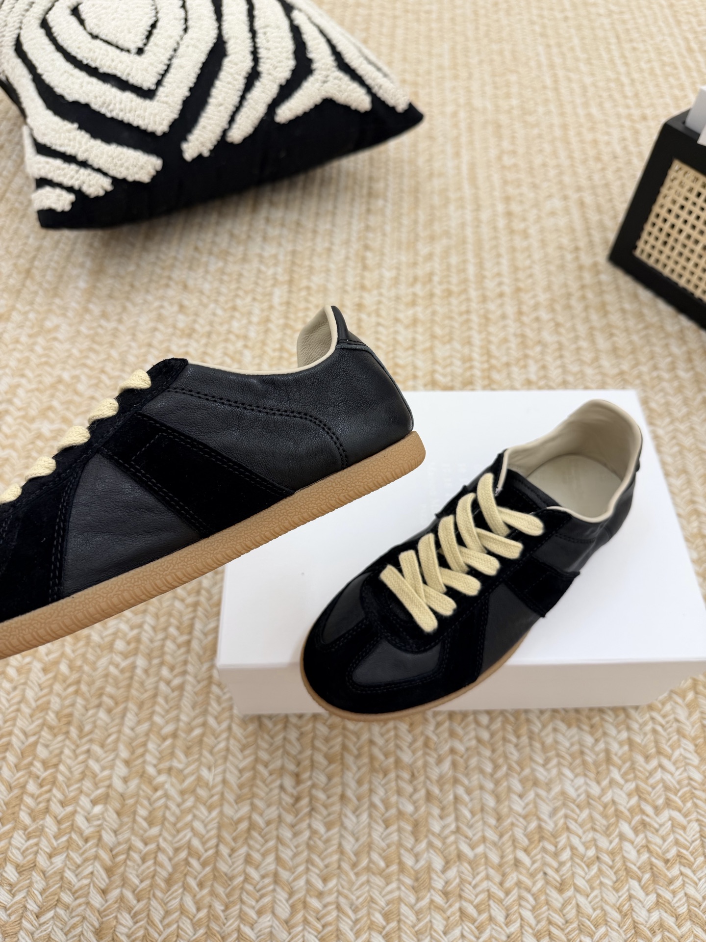 Designer Women Shoes