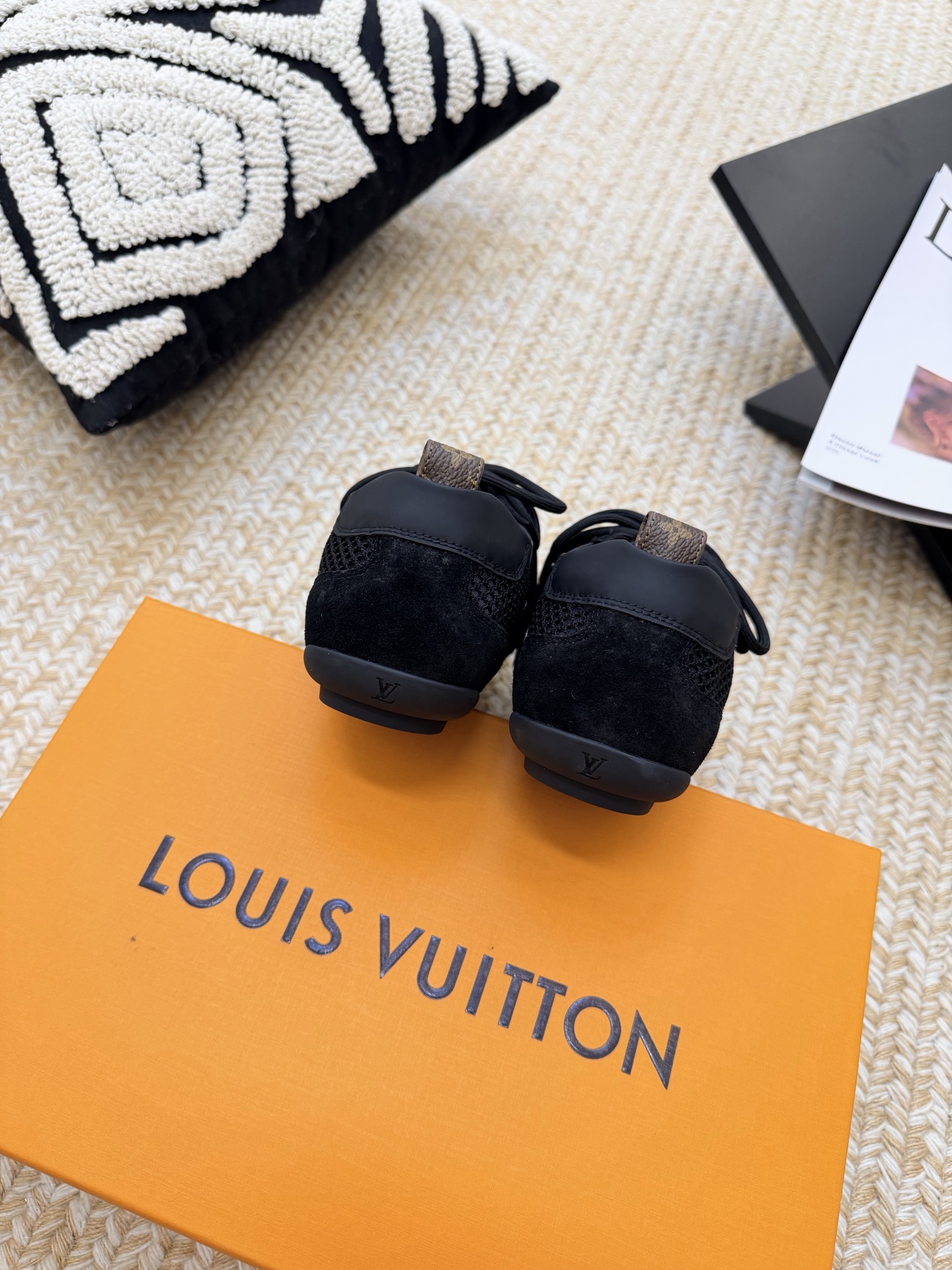 Louis Vuitton Sneakers