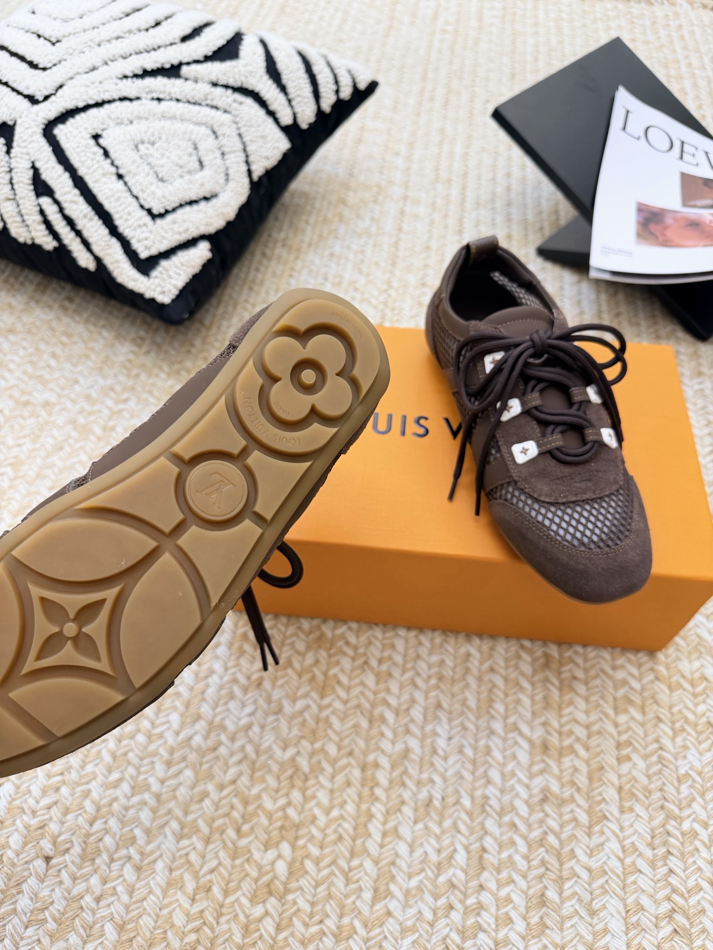 Louis Vuitton Sneakers