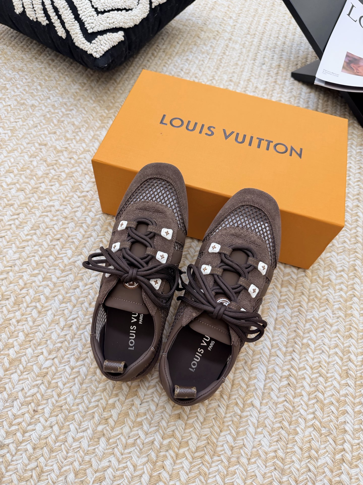 Louis Vuitton Sneakers