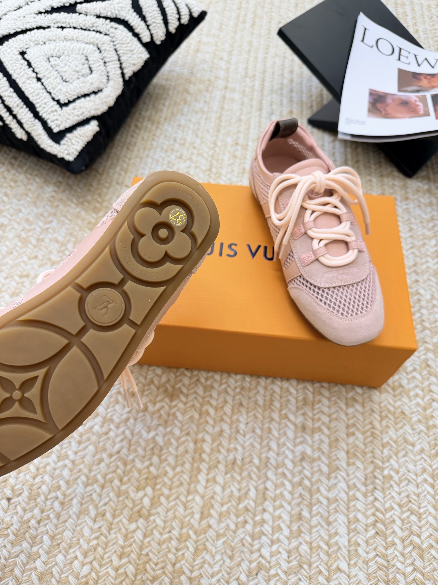 Louis Vuitton Sneakers