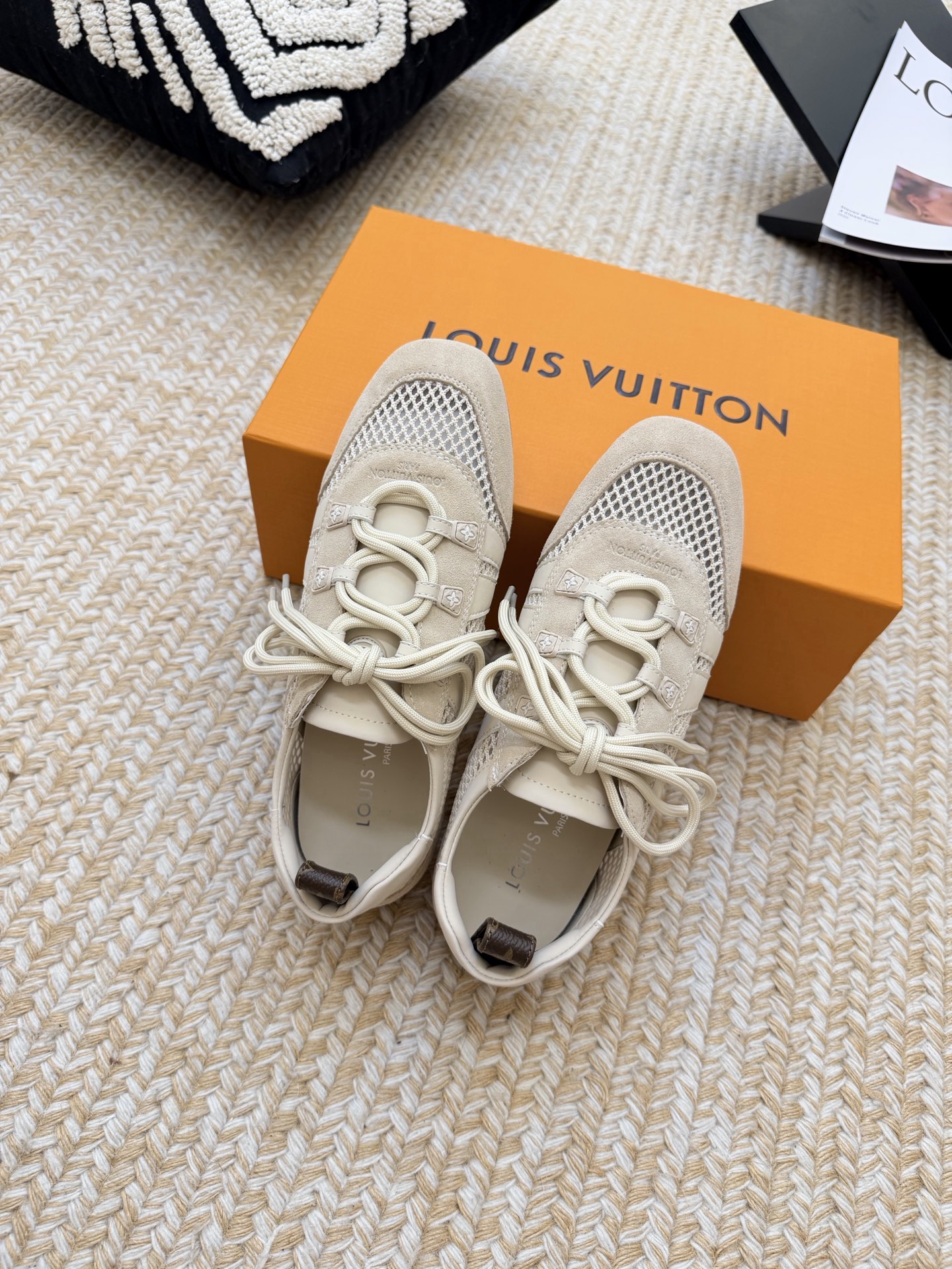 Louis Vuitton Sneakers