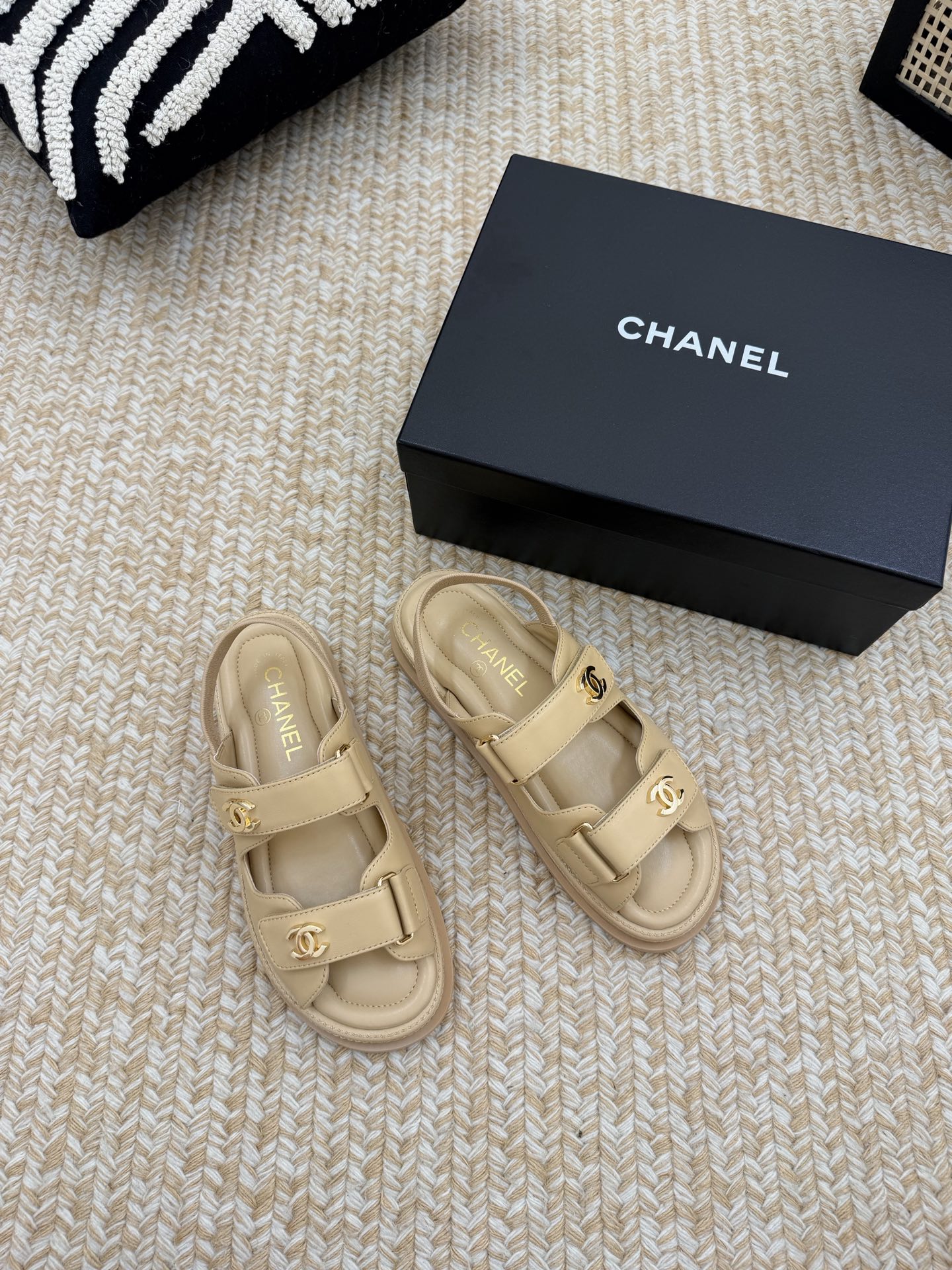 Chanel Slides