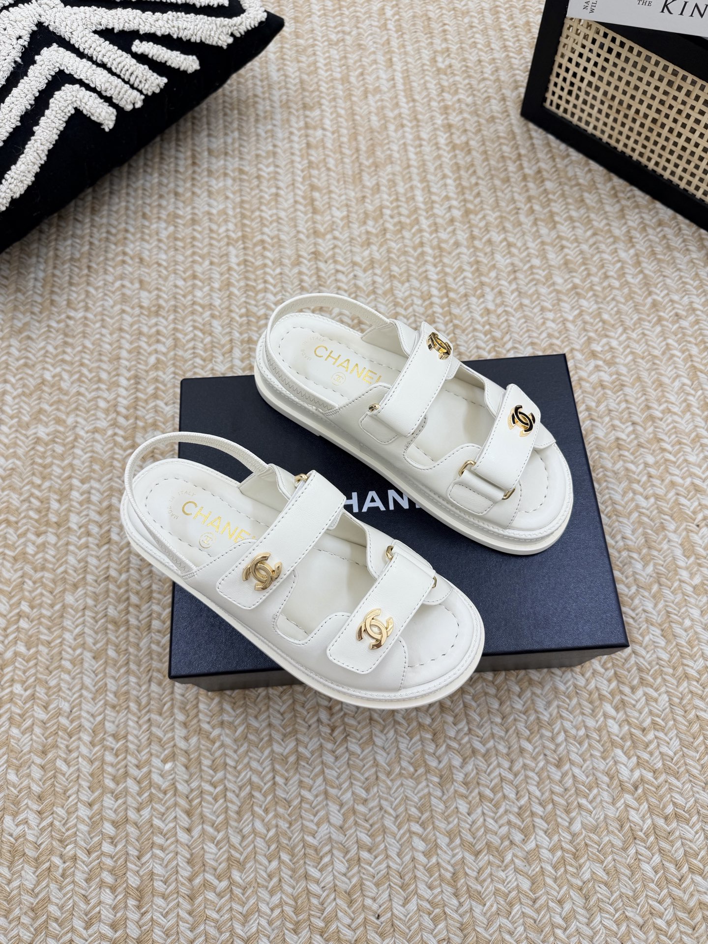 Chanel Slides