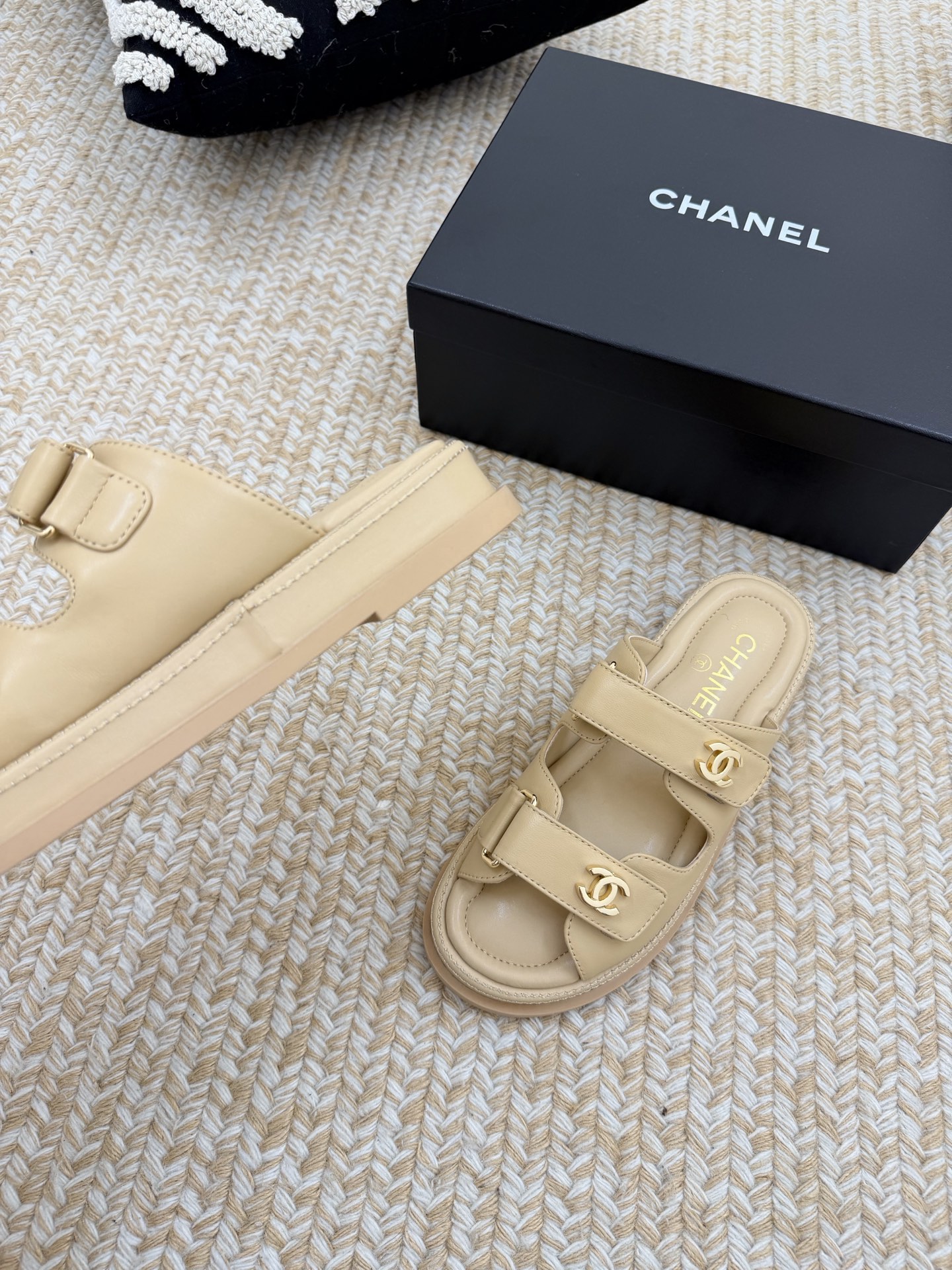 Chanel Slides