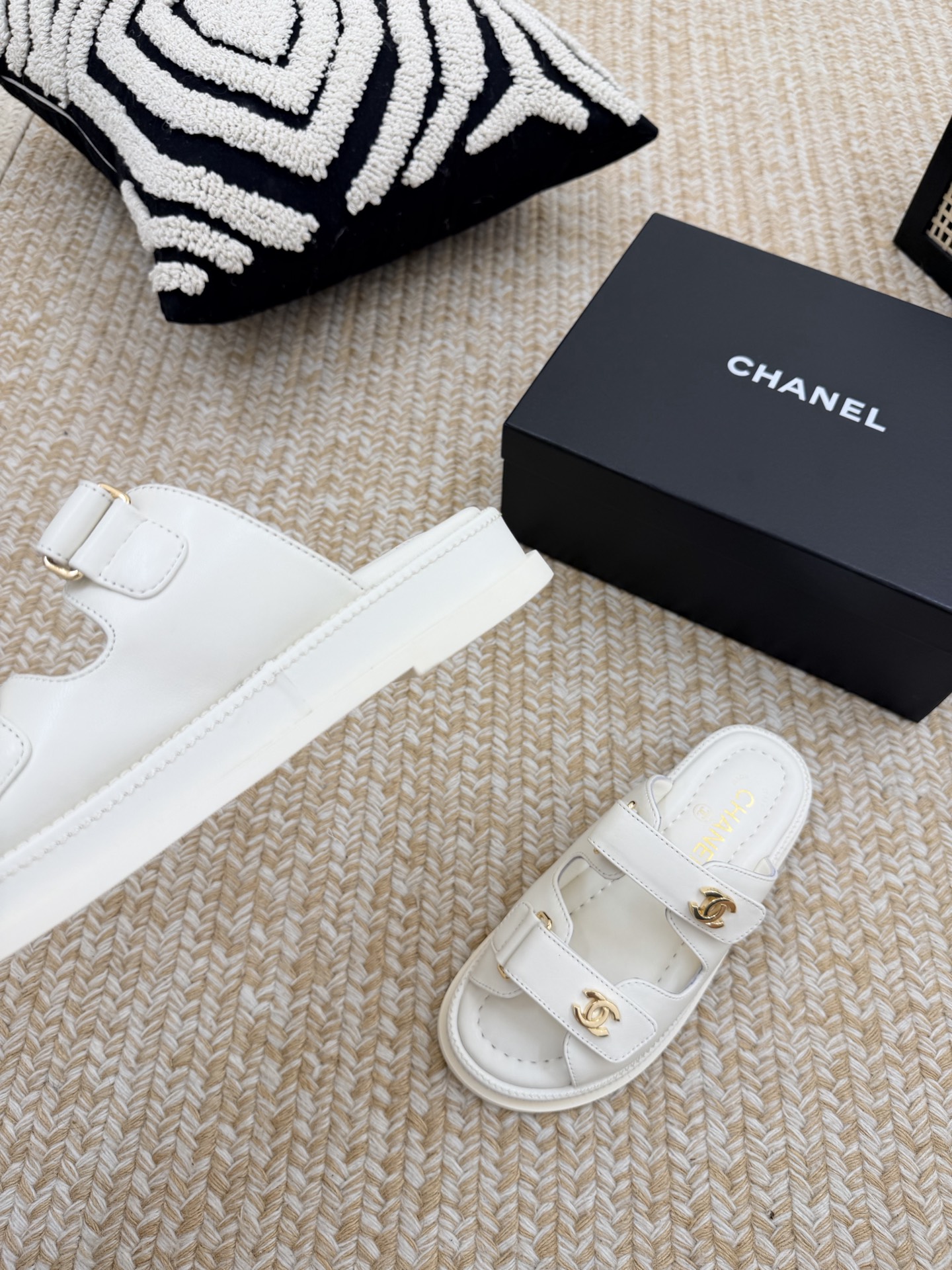 Chanel Slides