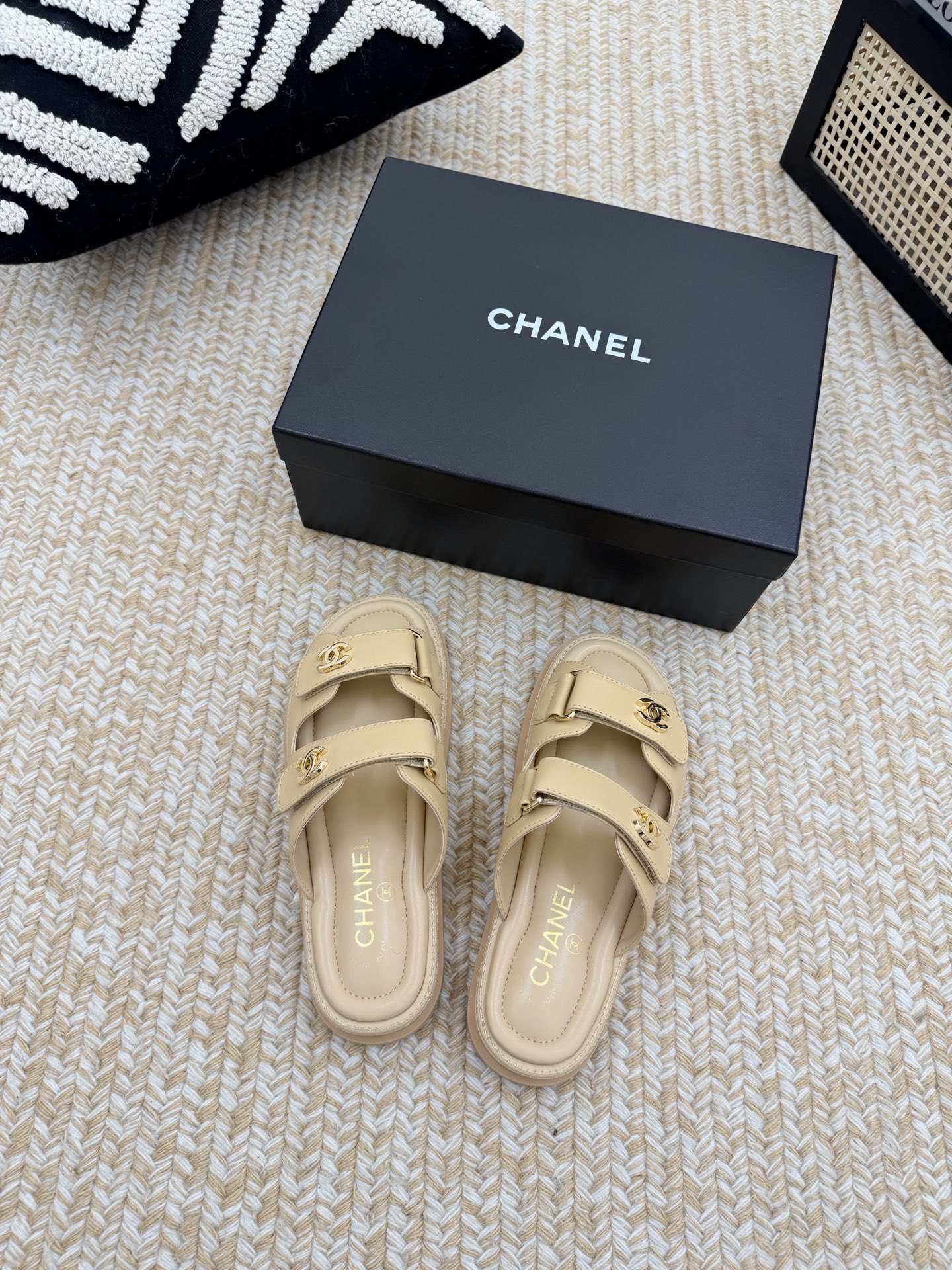 Chanel Slides