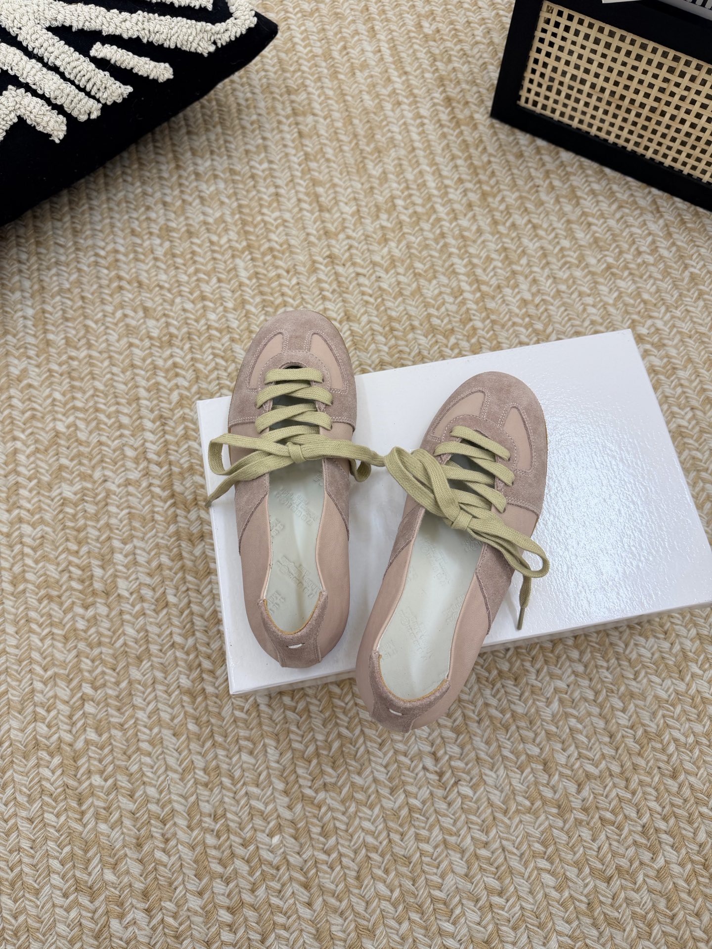 Designer Women Shoes