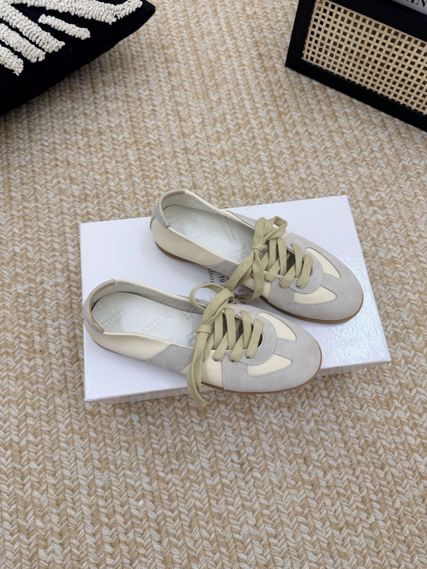 Designer Women Shoes