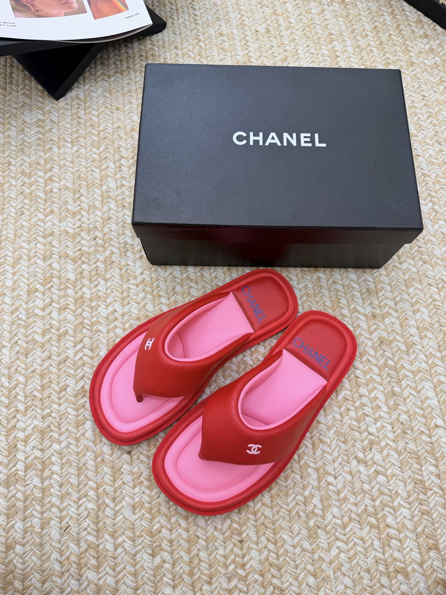Chanel Slides