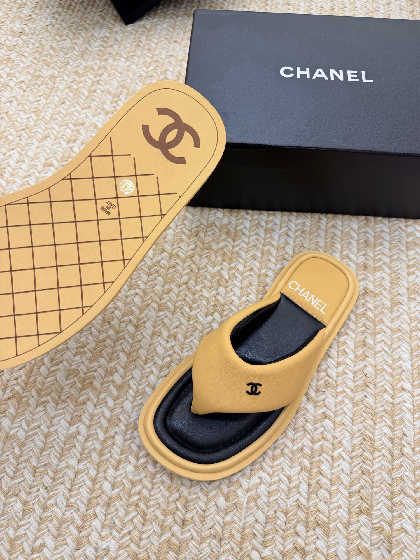 Chanel Slides
