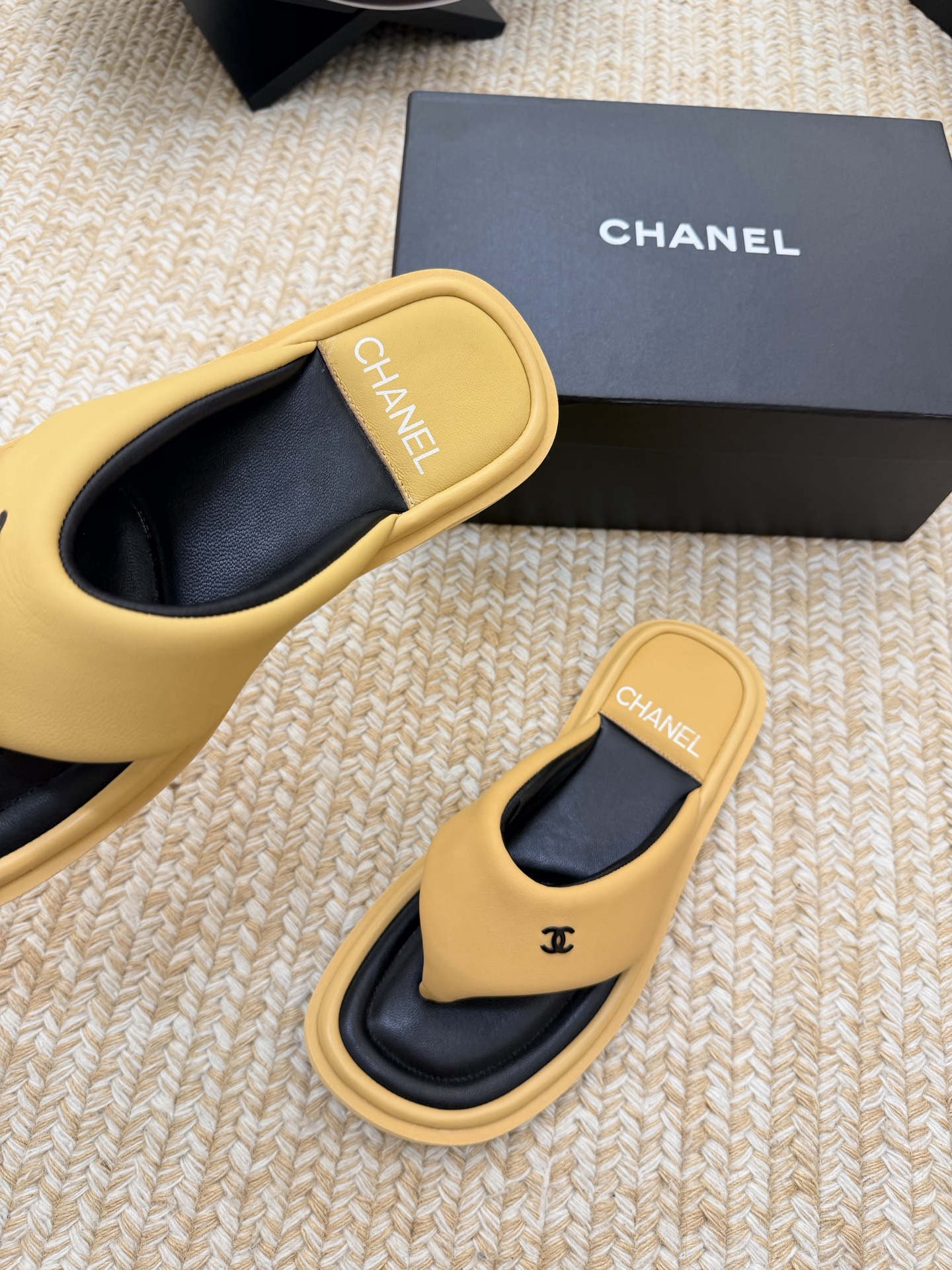 Chanel Slides