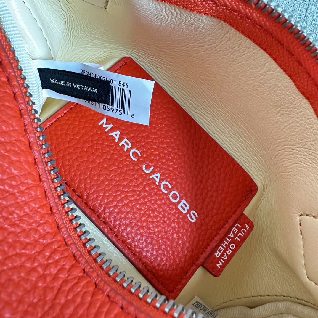 Marc Jacobs mj圆筒包 新款 粒面牛皮 里外全皮
