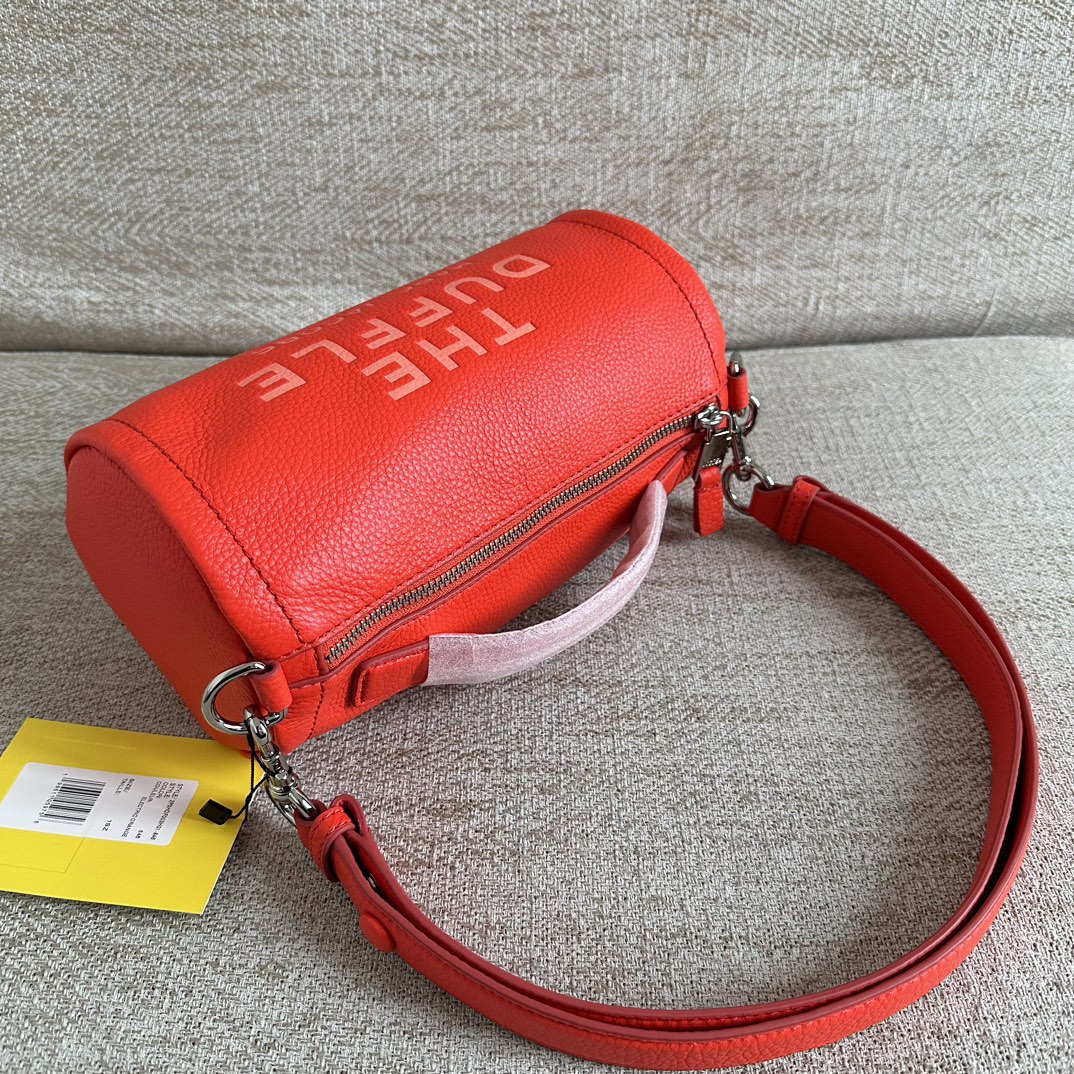 Marc Jacobs mj圆筒包 新款 粒面牛皮 里外全皮