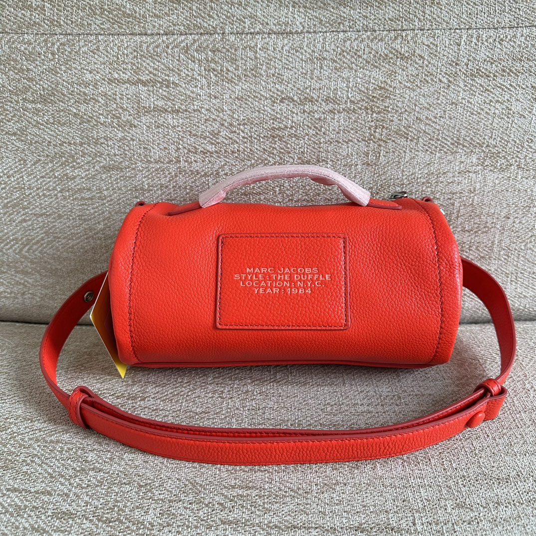 Marc Jacobs mj圆筒包 新款 粒面牛皮 里外全皮