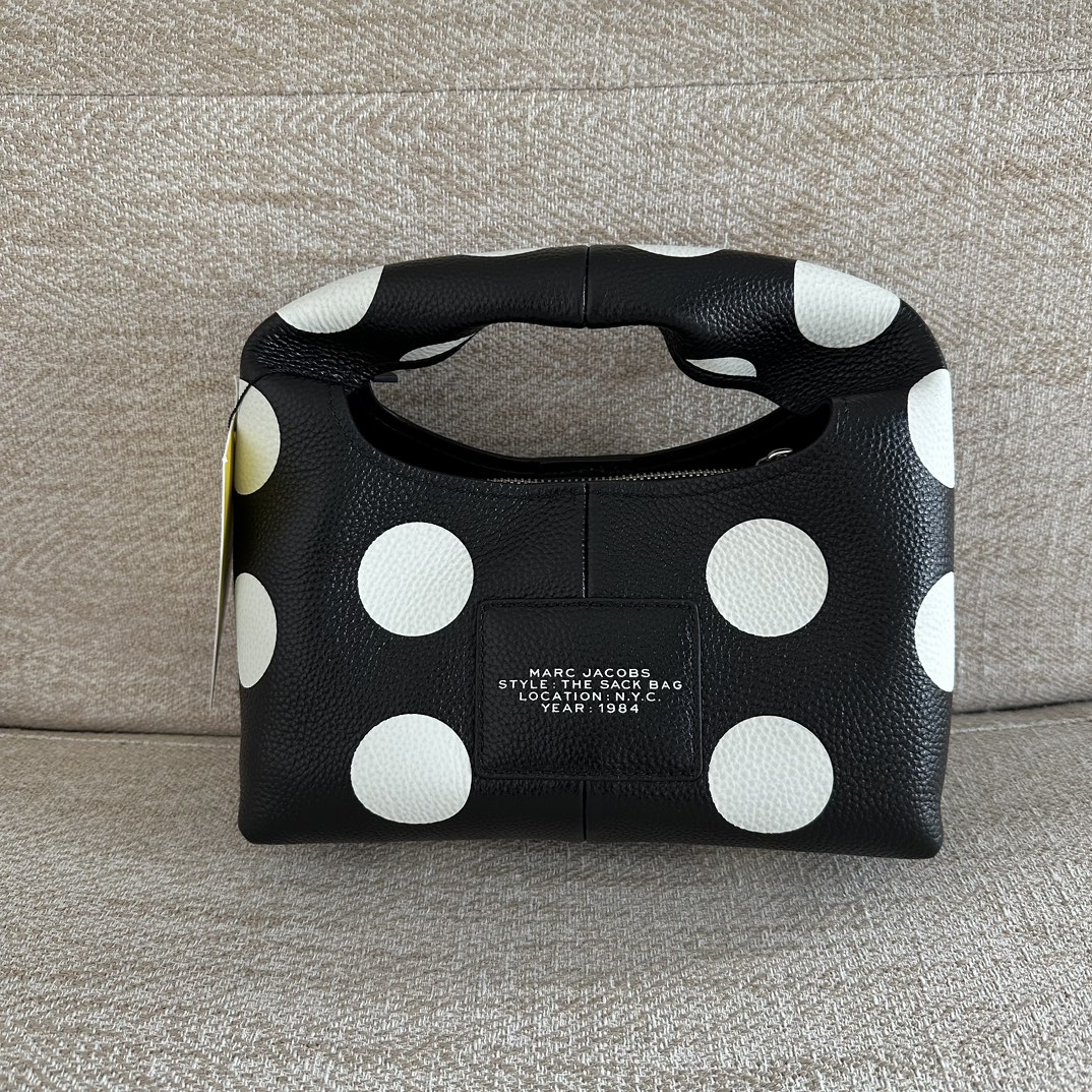 Marc Jacobs ～mj菜篮子手拎包 新款 粒面牛皮