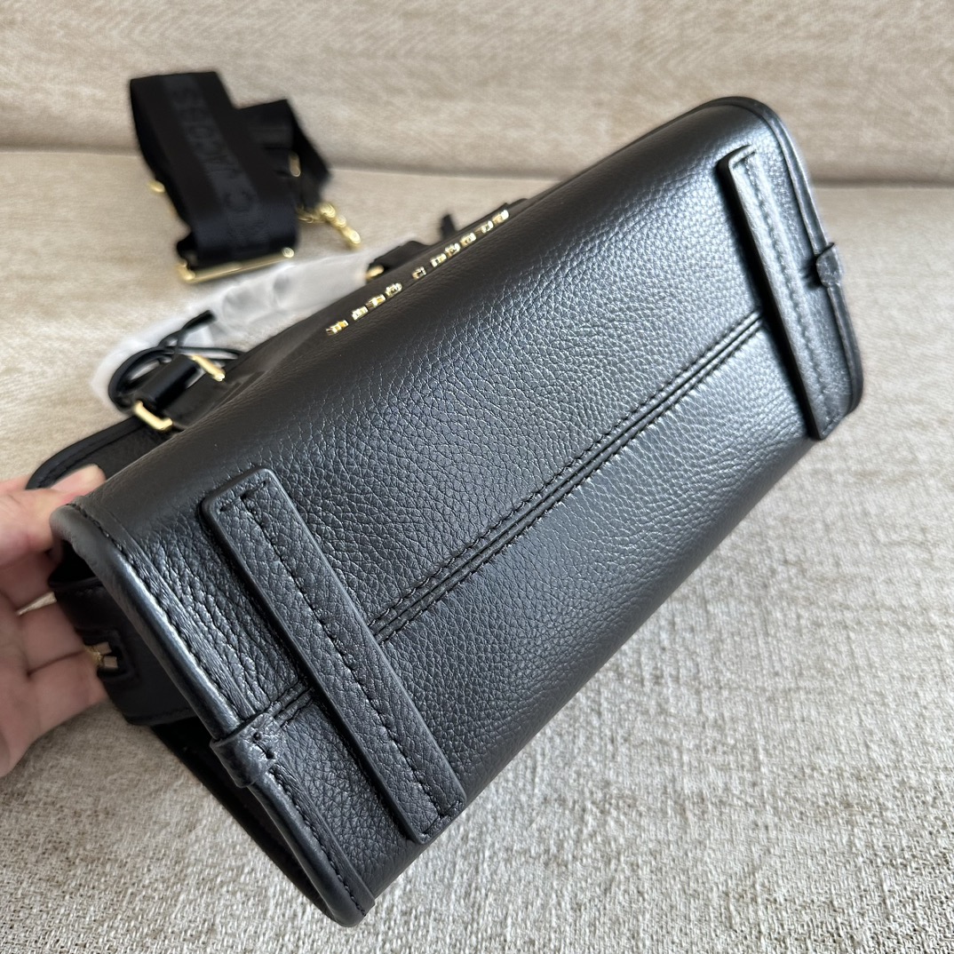 Marc Jacobs ～mj手提斜挎包 新款 牛皮 一模一样的东西