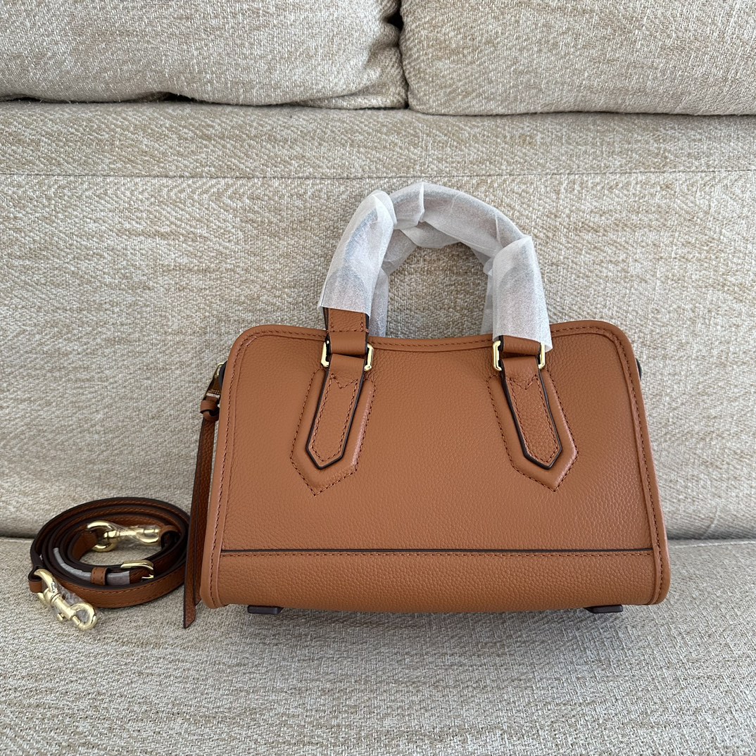 Marc Jacobs ～mj手提斜挎包 新款 牛皮 一模一样的东西